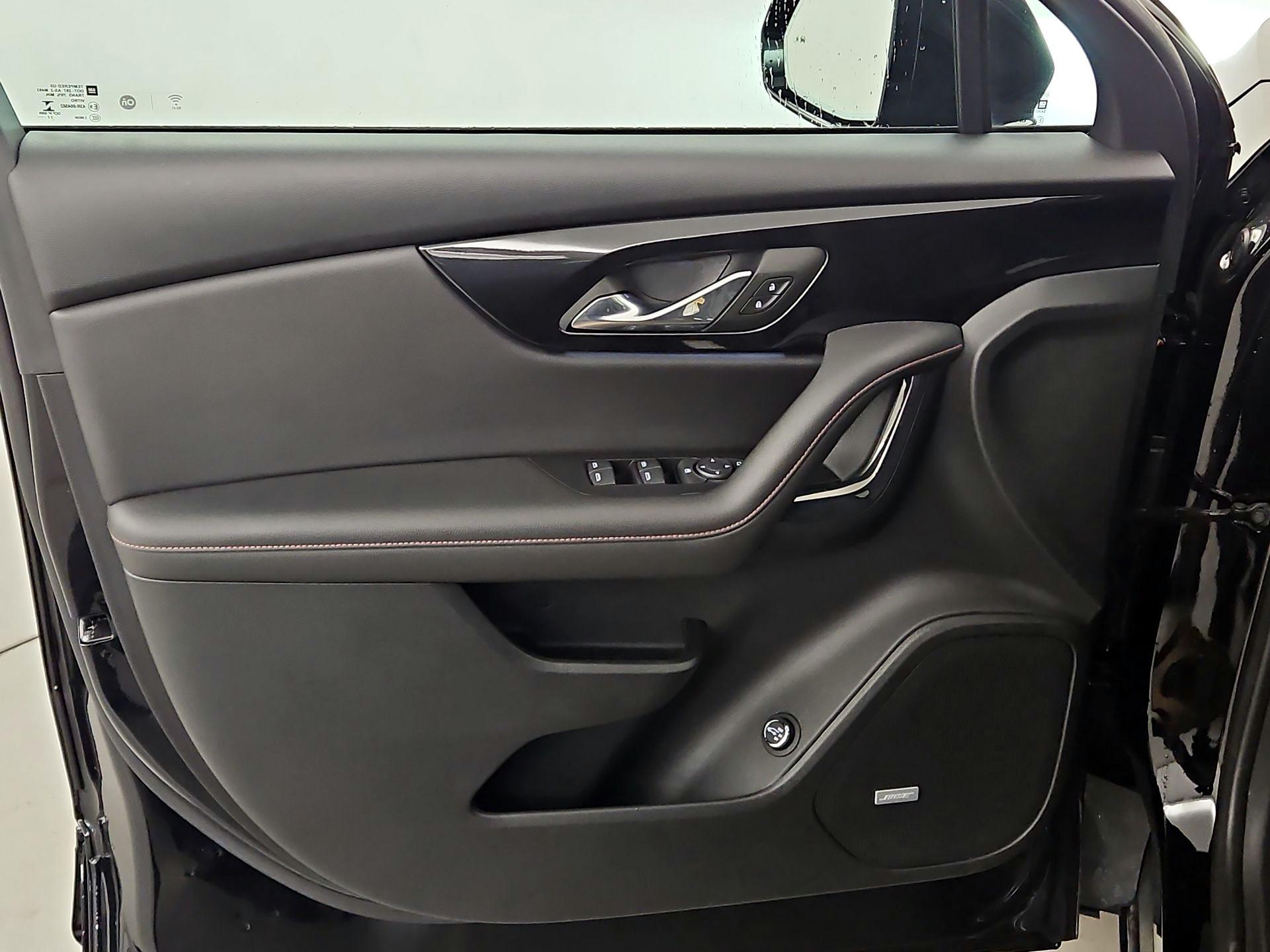 Thumbnail: 2023 Chevrolet Blazer - 12