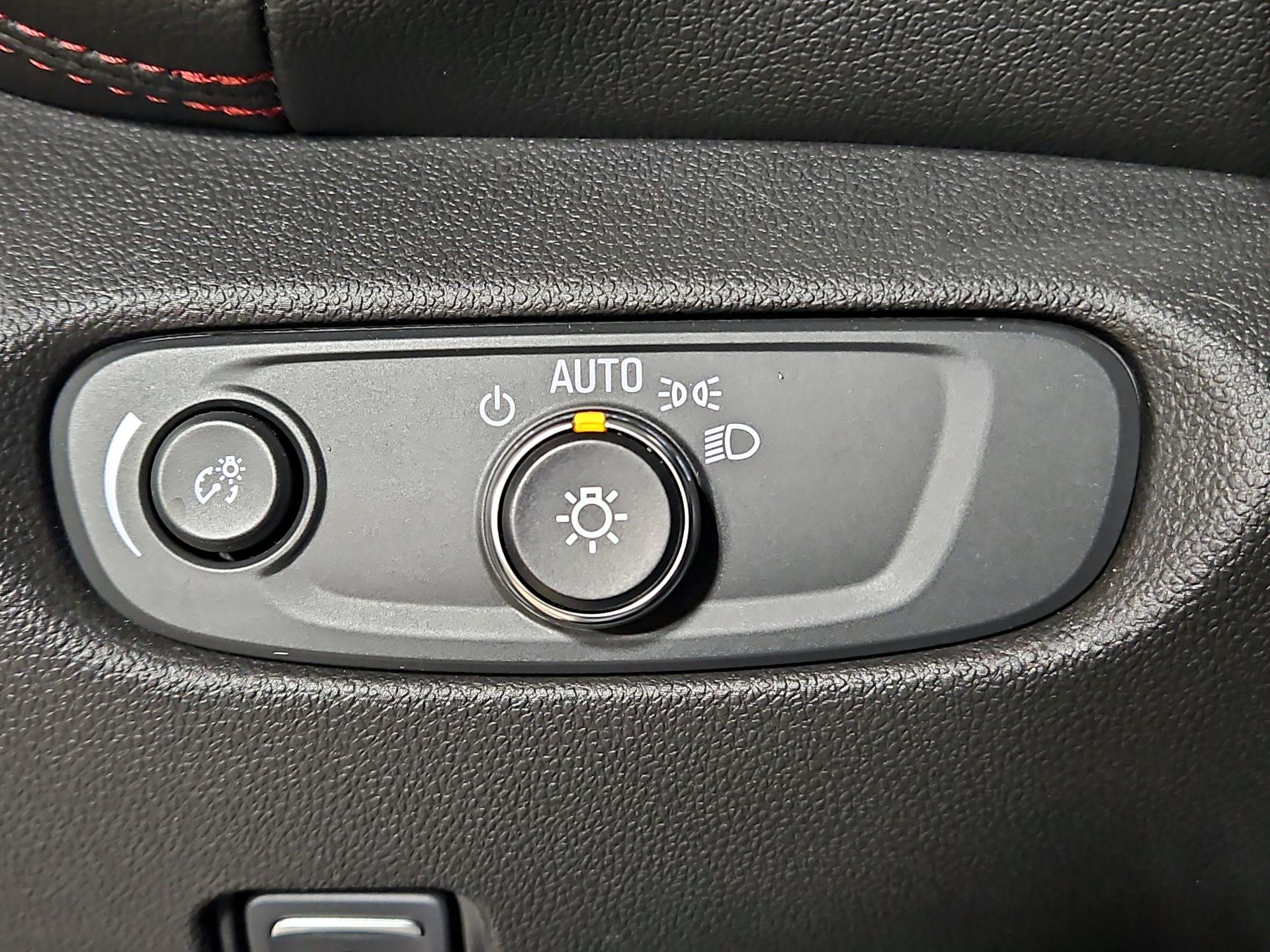 Thumbnail: 2023 Chevrolet Blazer - 13