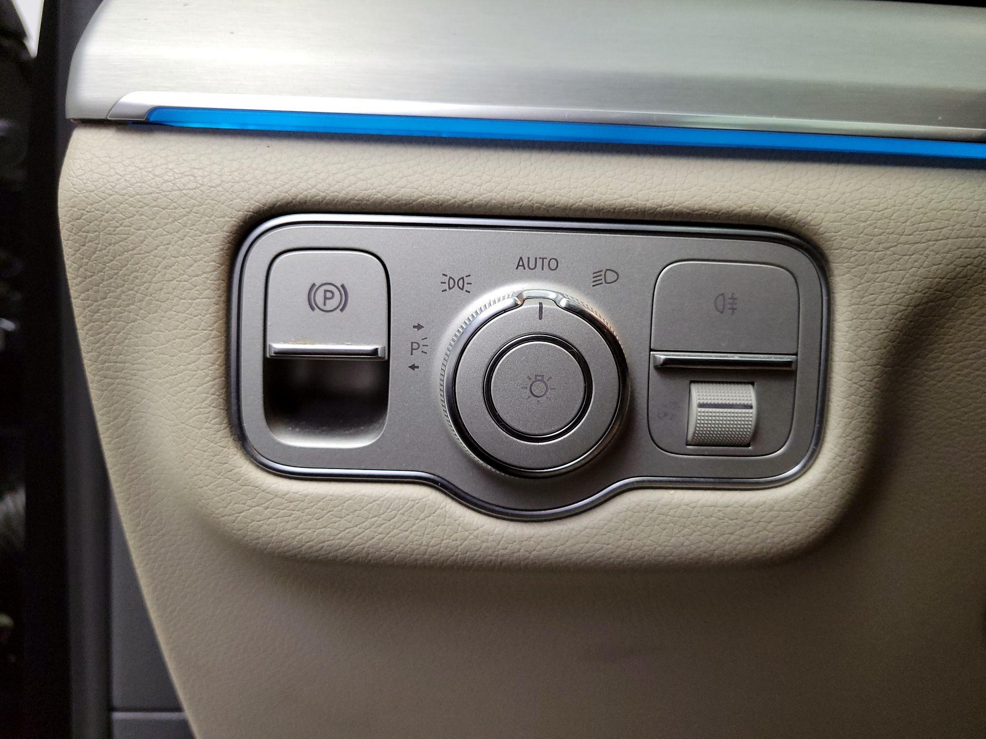 Thumbnail: 2020 Mercedes-Benz GLE - 13