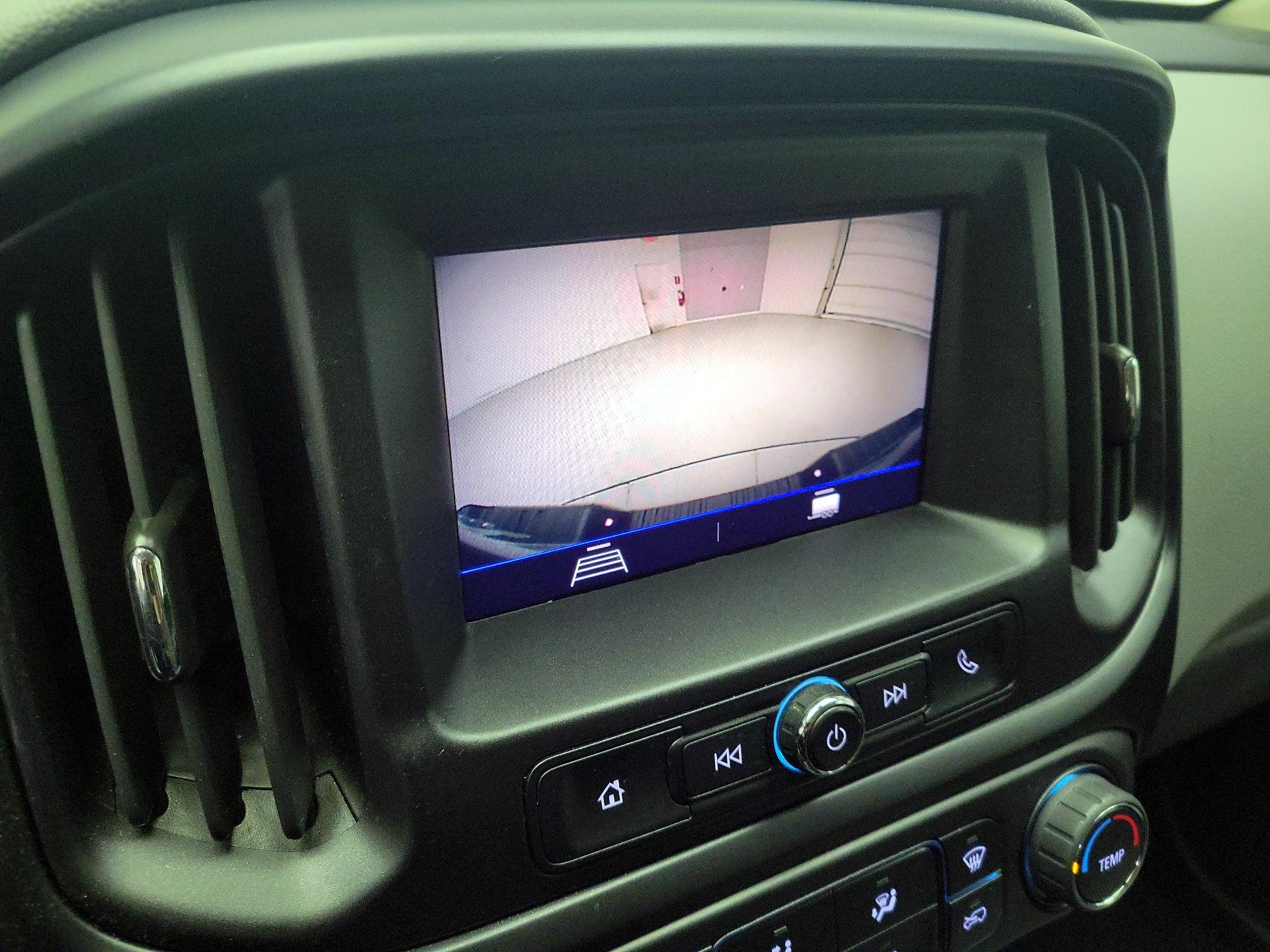 Thumbnail: 2022 Chevrolet Colorado - 14