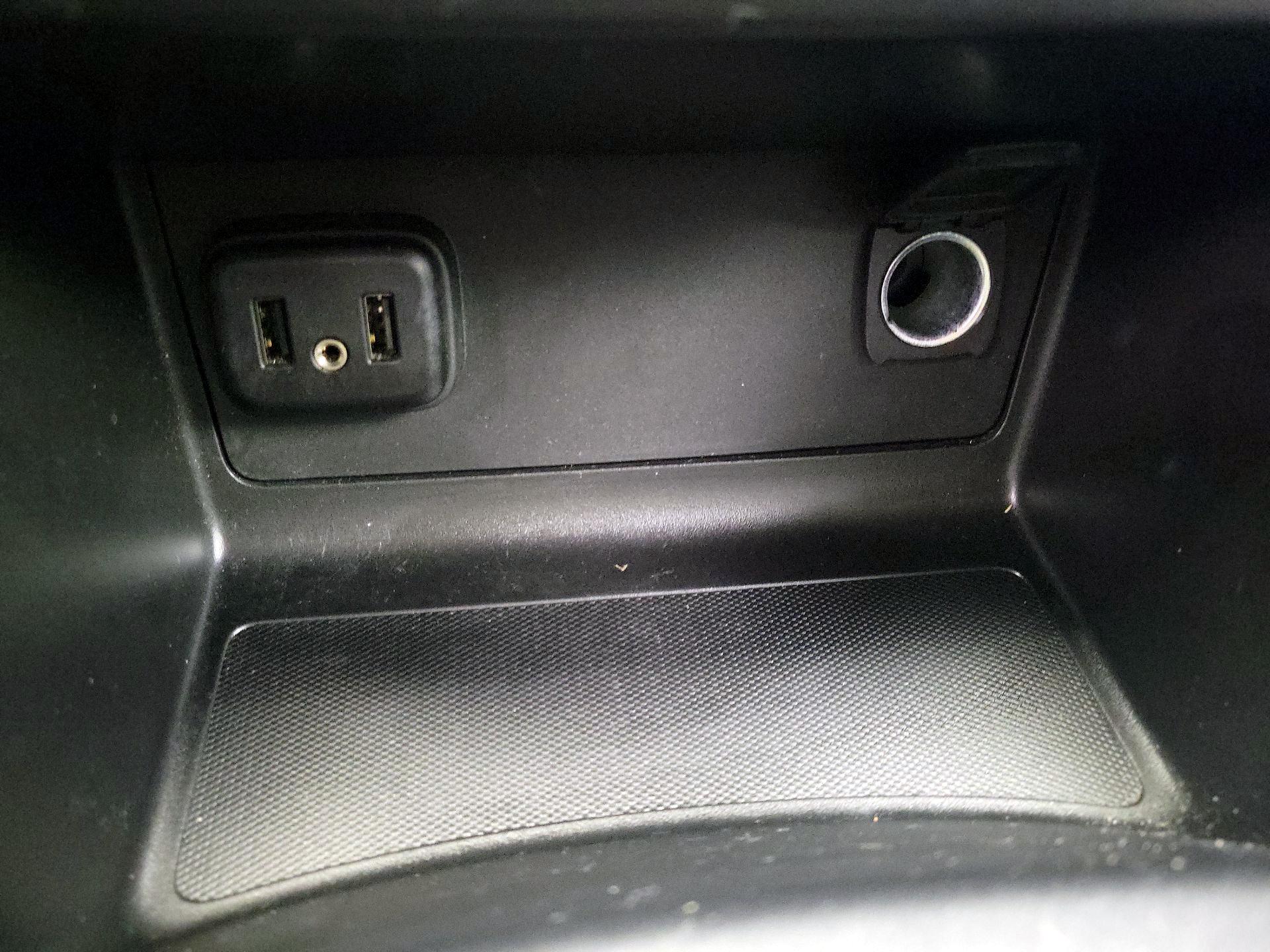 Thumbnail: 2022 Chevrolet Colorado - 18