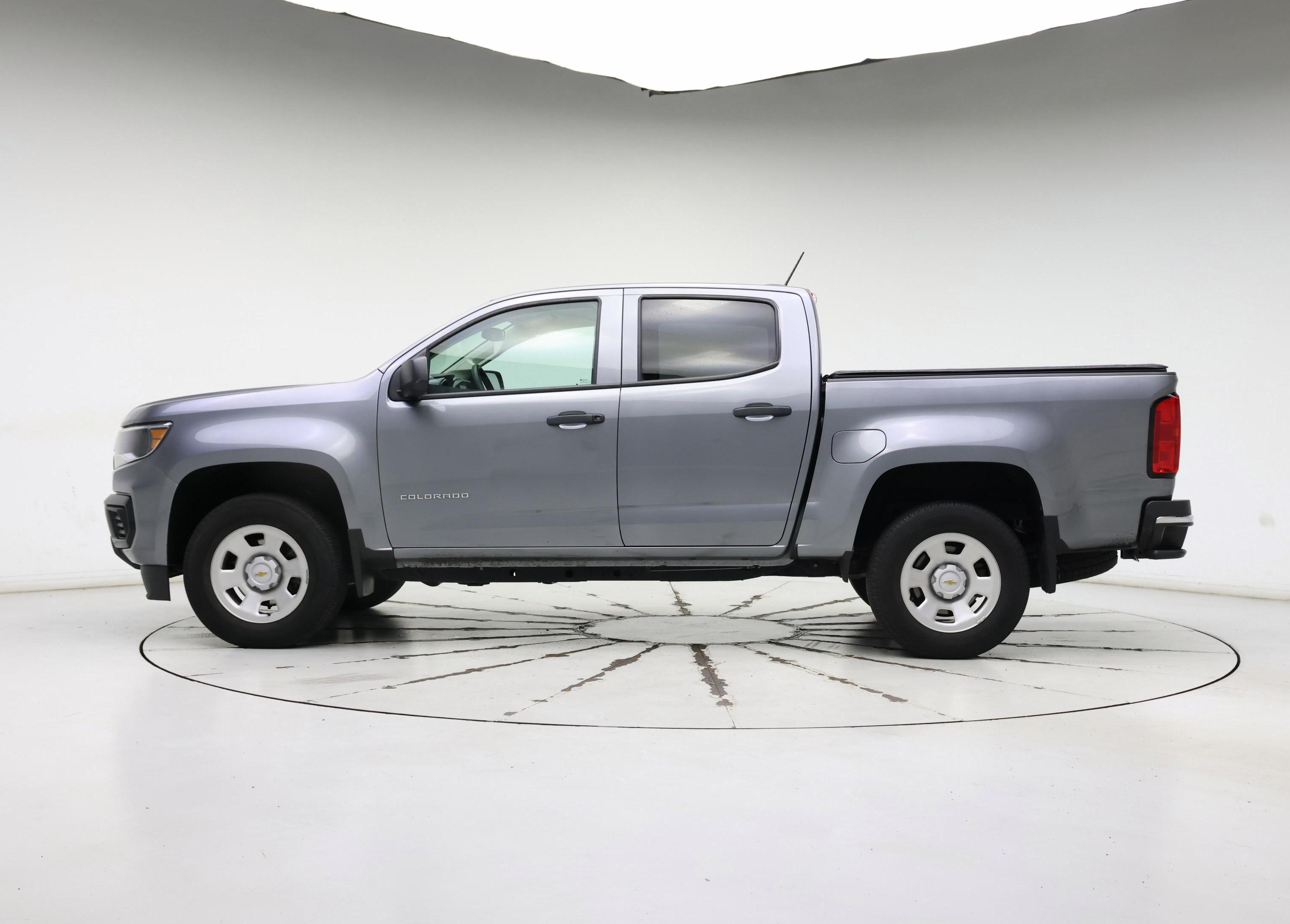 Thumbnail: 2022 Chevrolet Colorado - 3