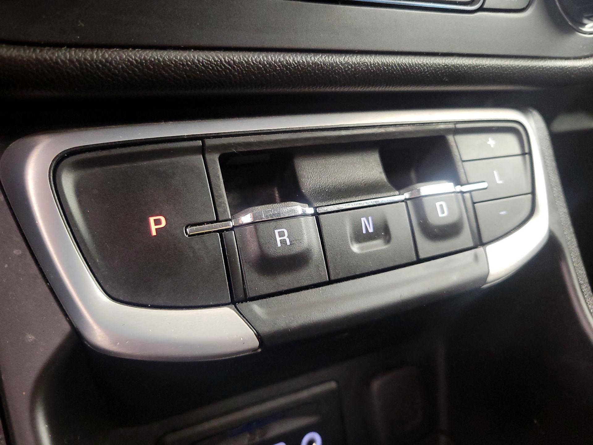 Thumbnail: 2024 GMC Terrain - 17