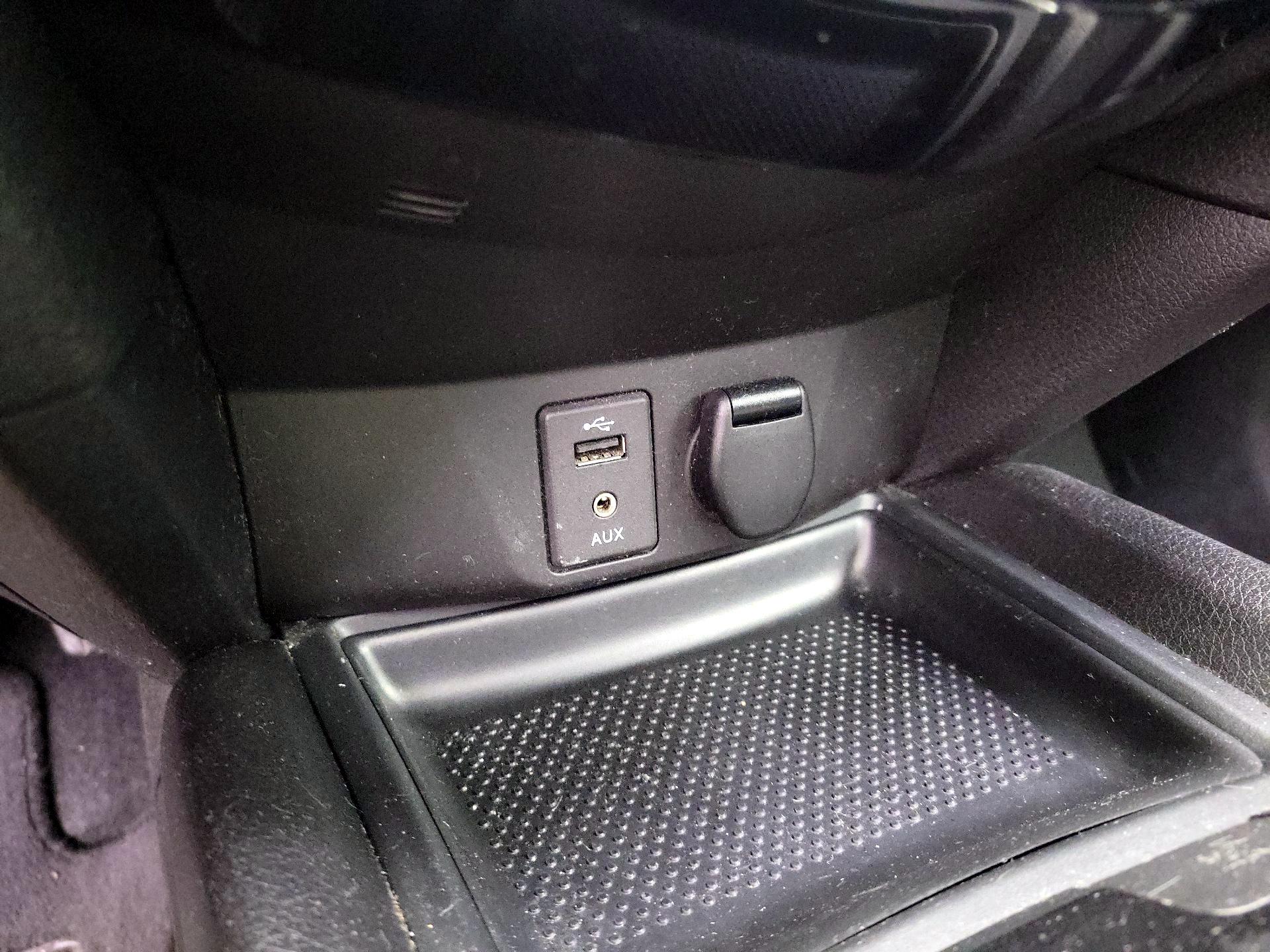 Thumbnail: 2016 Nissan Rogue - 19