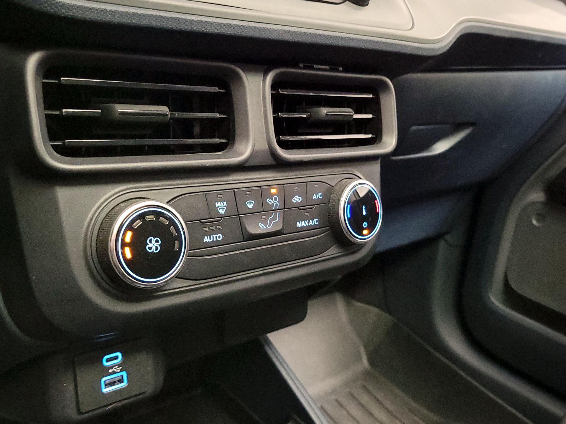 Thumbnail: 2022 Ford Maverick - 16