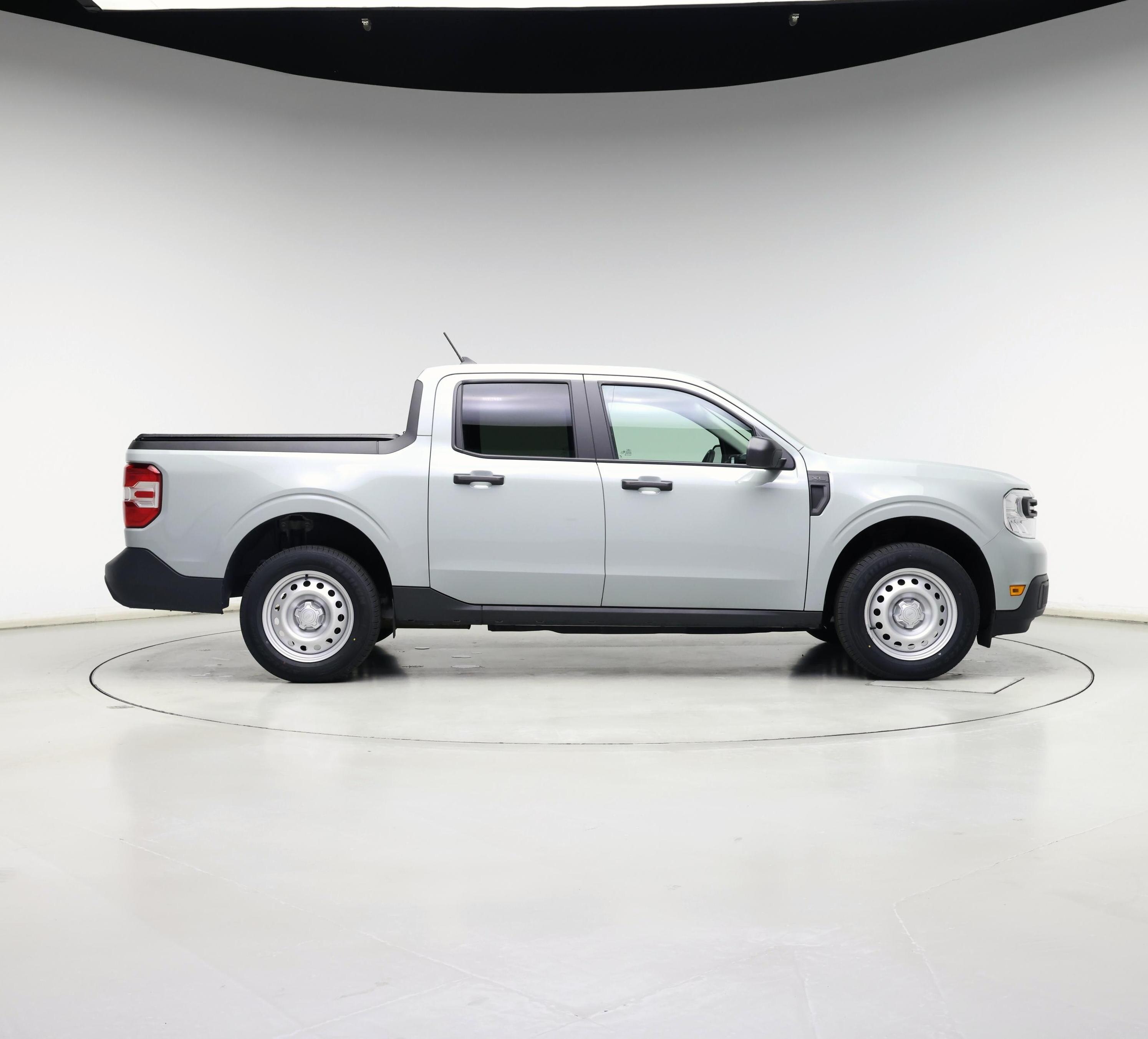 Thumbnail: 2022 Ford Maverick - 7