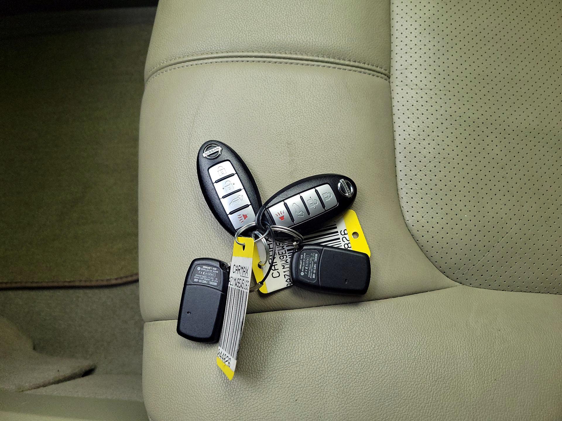 Thumbnail: 2014 Nissan Murano - 18