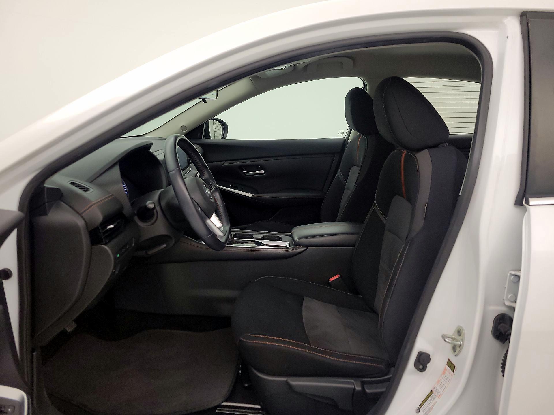 Thumbnail: 2020 Nissan Sentra - 11