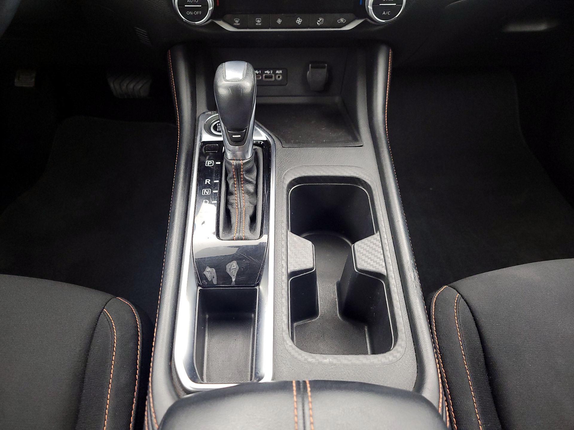 Thumbnail: 2020 Nissan Sentra - 17