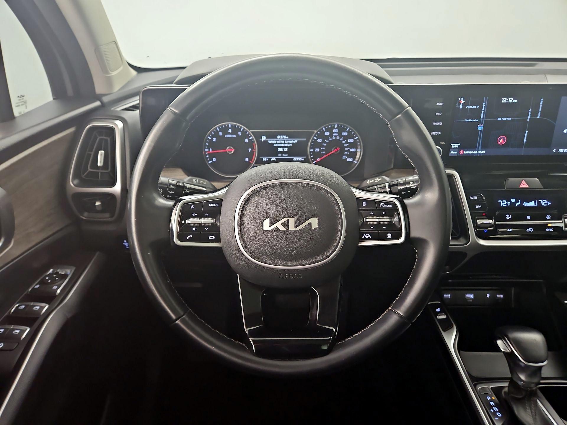 Thumbnail: 2022 Kia Sorento - 10