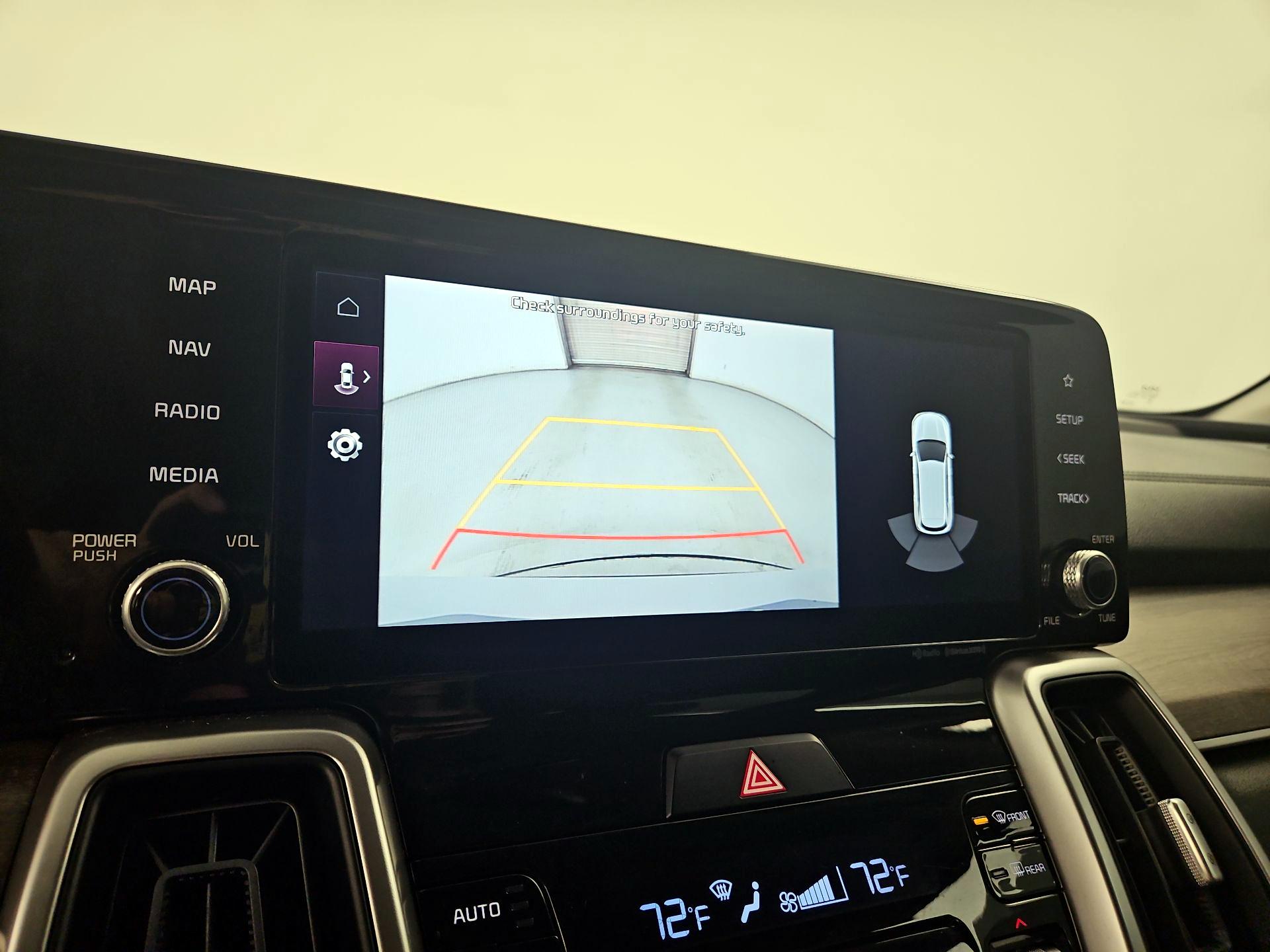 Thumbnail: 2022 Kia Sorento - 15