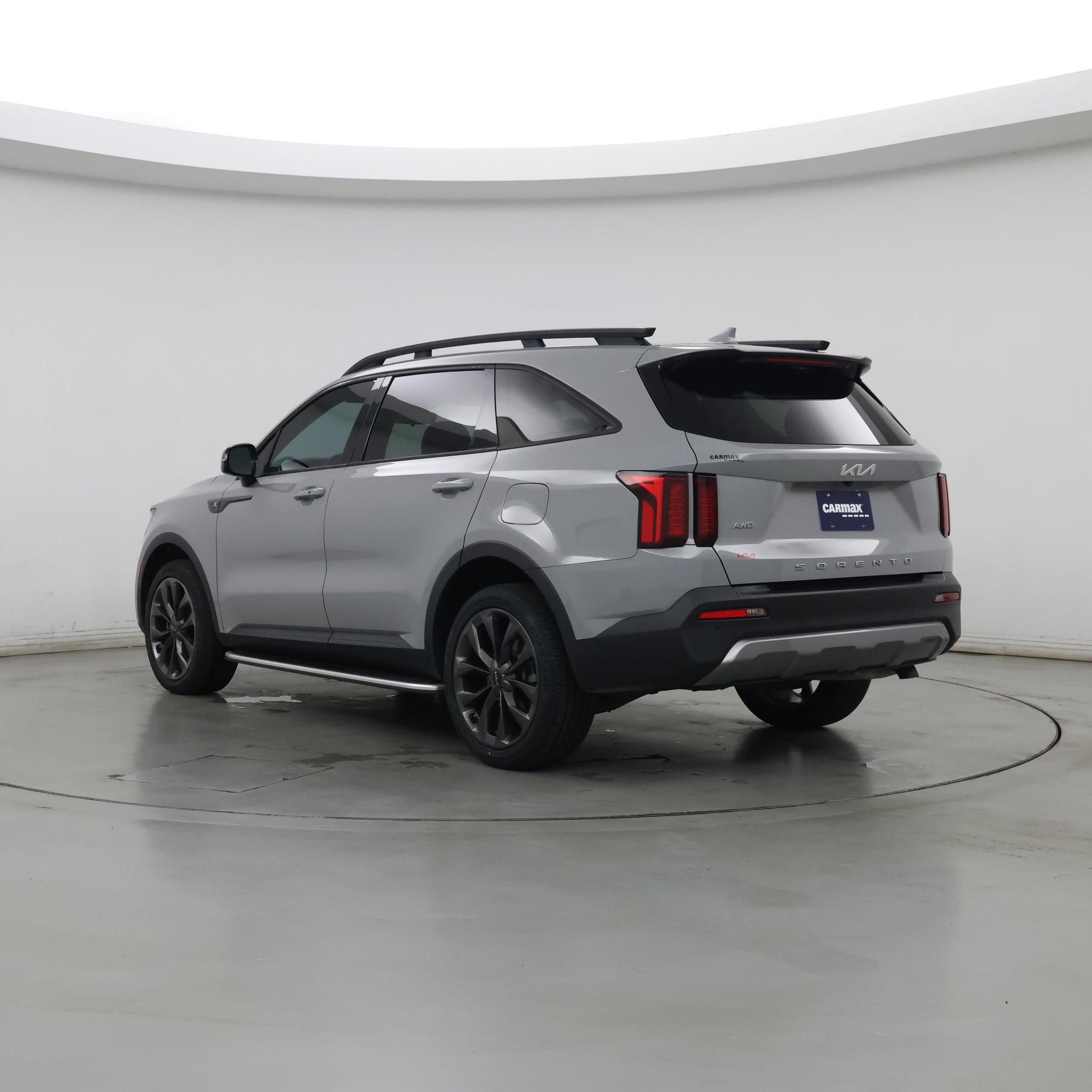 Thumbnail: 2022 Kia Sorento - 2