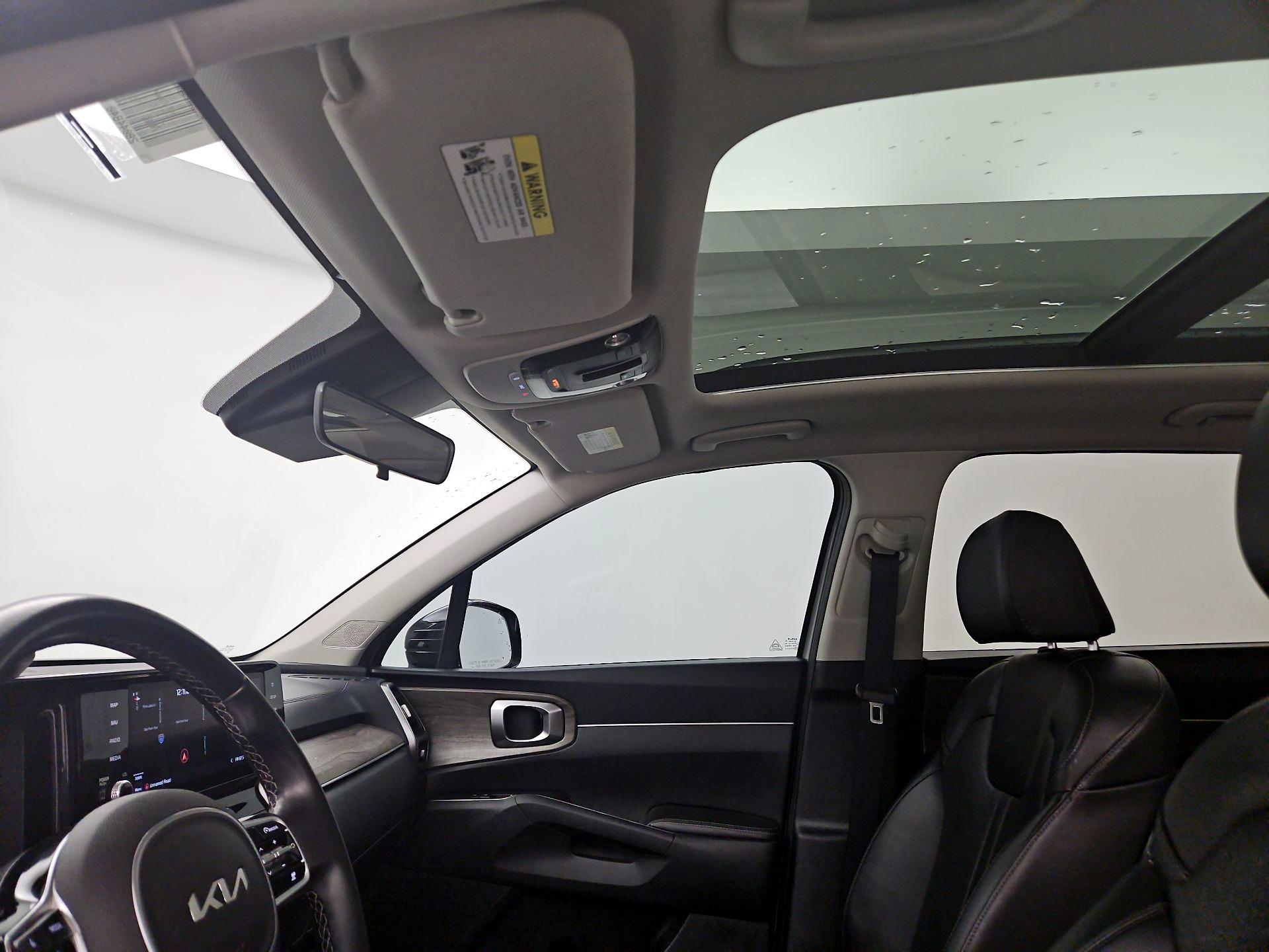 Thumbnail: 2022 Kia Sorento - 20