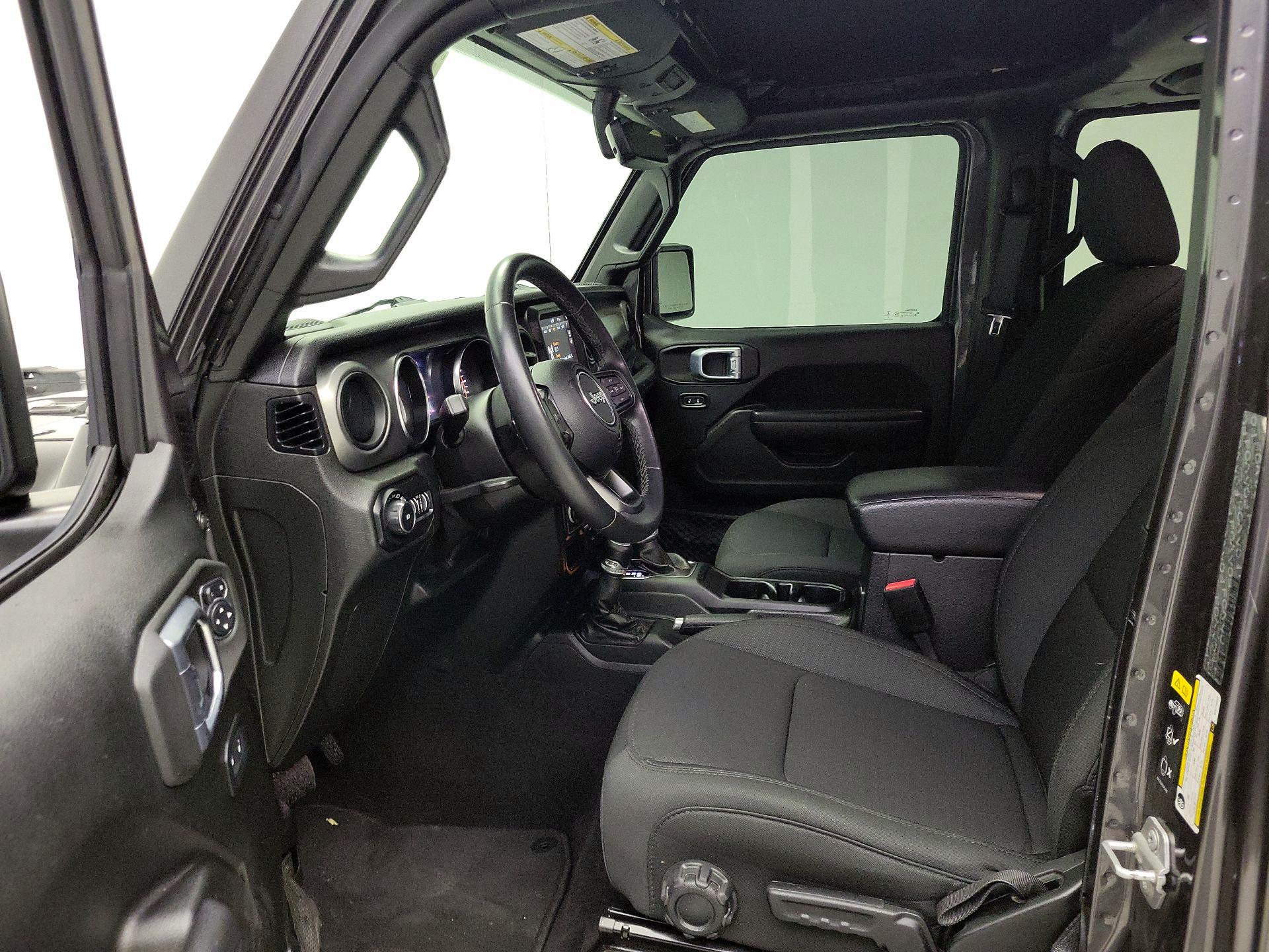 Thumbnail: 2021 Jeep Wrangler - 11