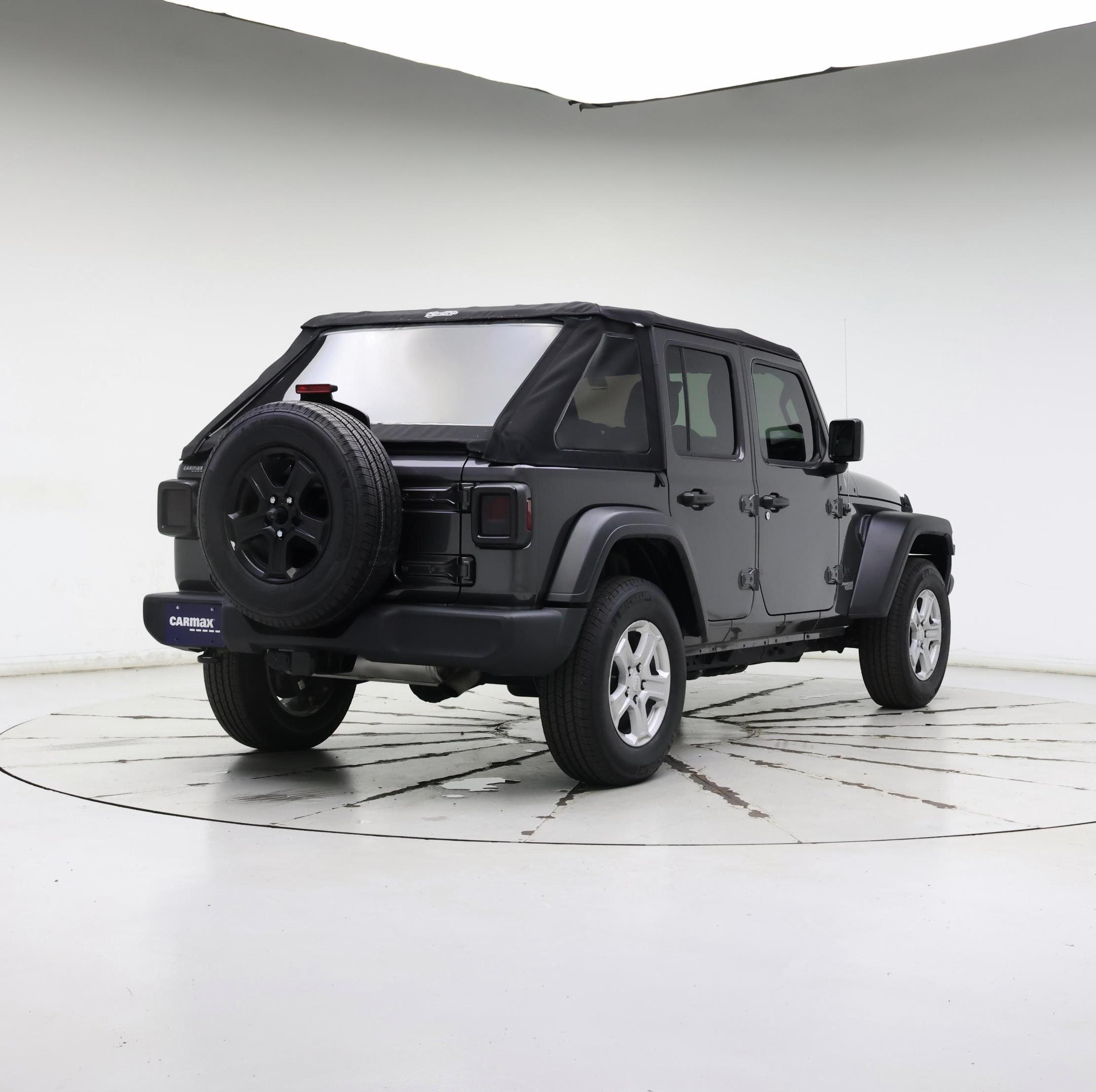 Thumbnail: 2021 Jeep Wrangler - 8