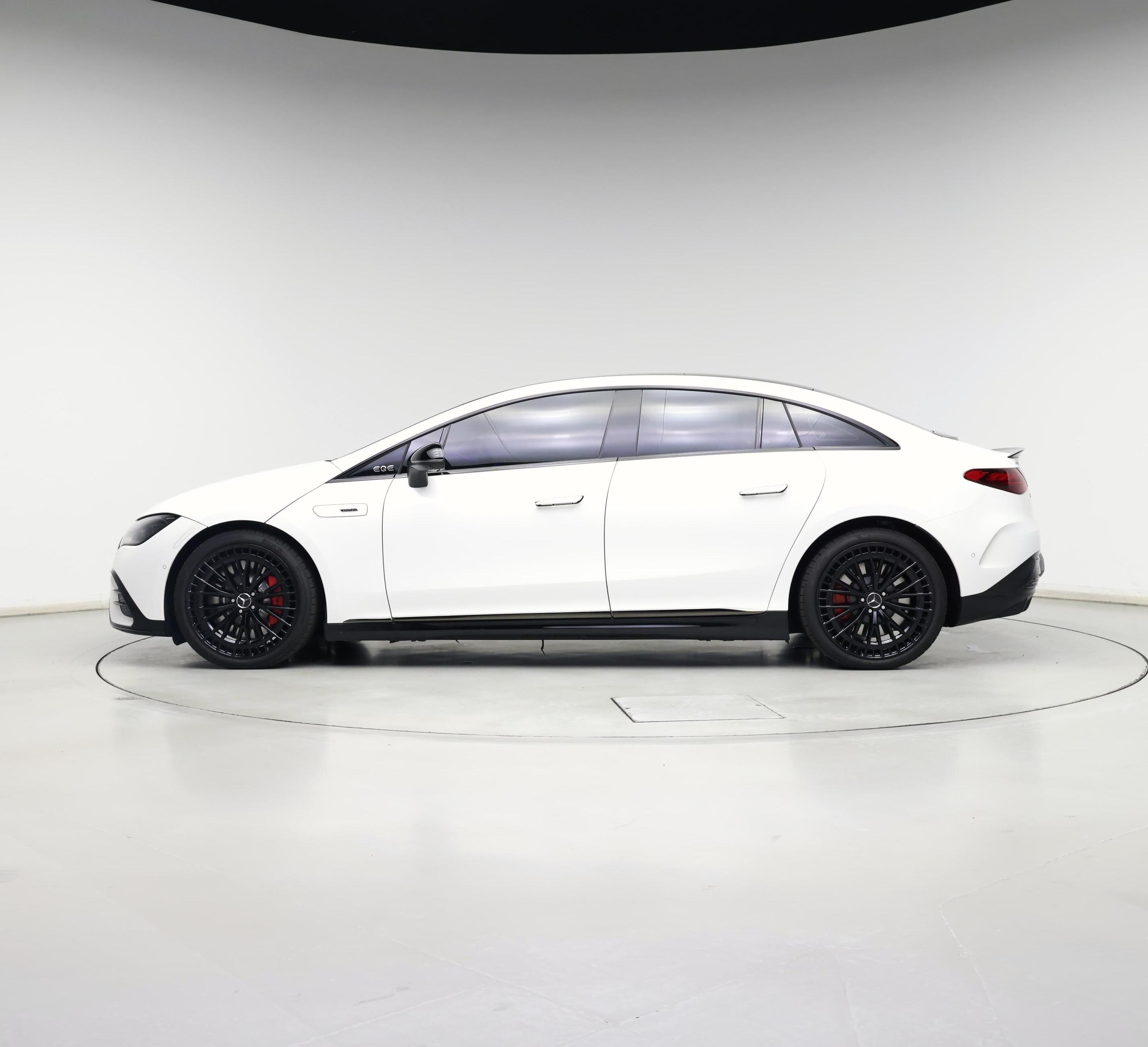 Thumbnail: 2025 Mercedes-Benz EQE - 3