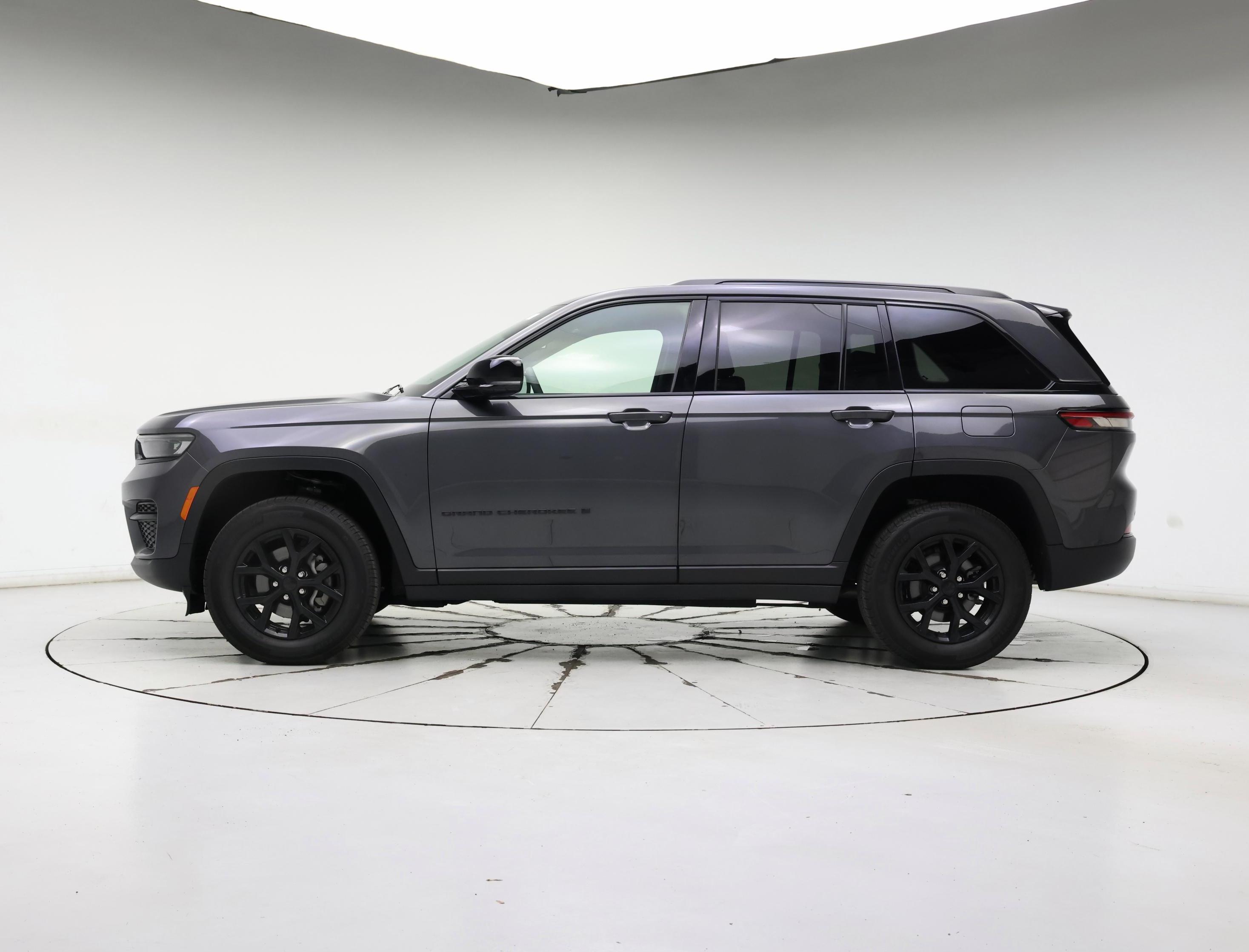 Thumbnail: 2024 Jeep Grand Cherokee - 3