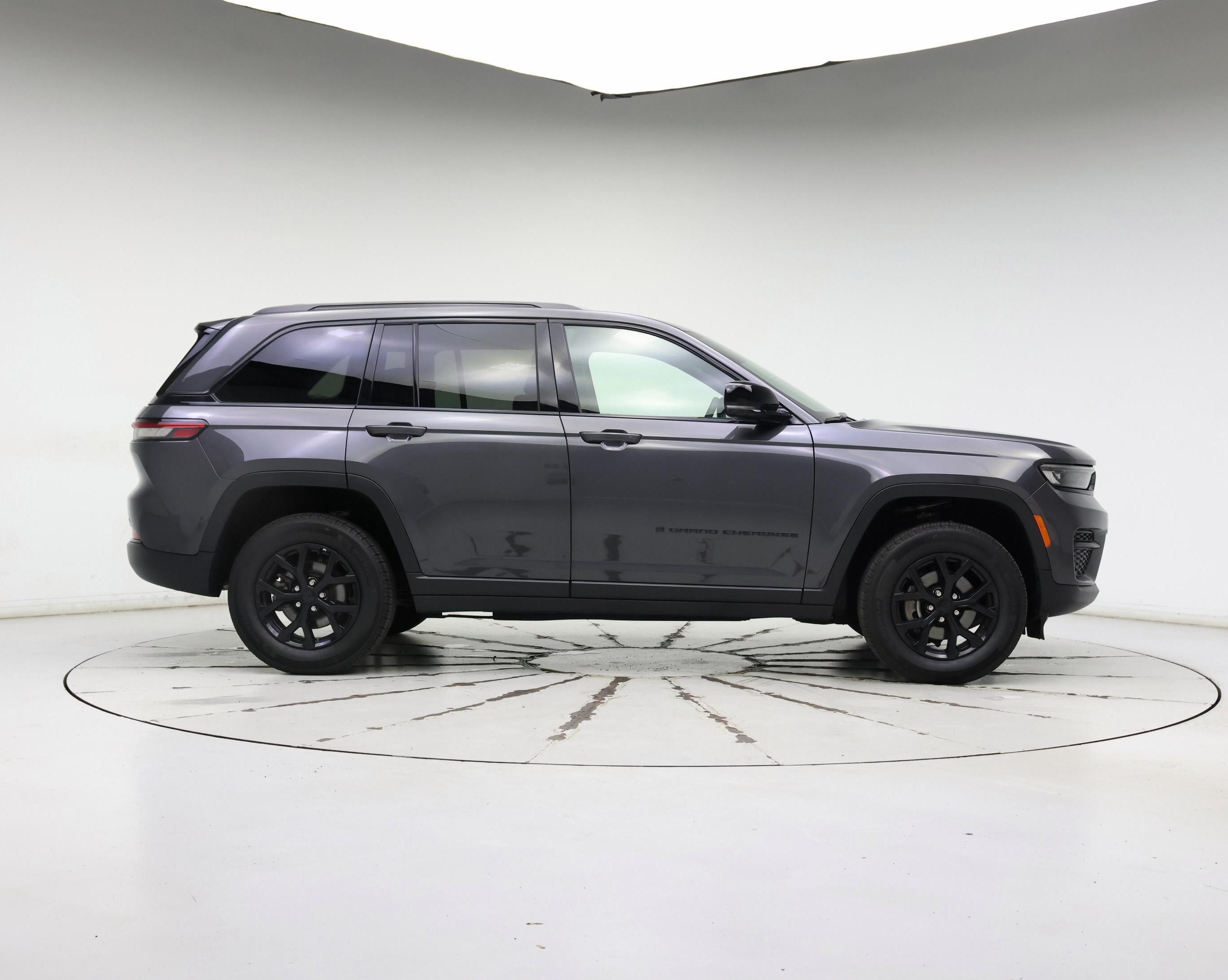 Thumbnail: 2024 Jeep Grand Cherokee - 7