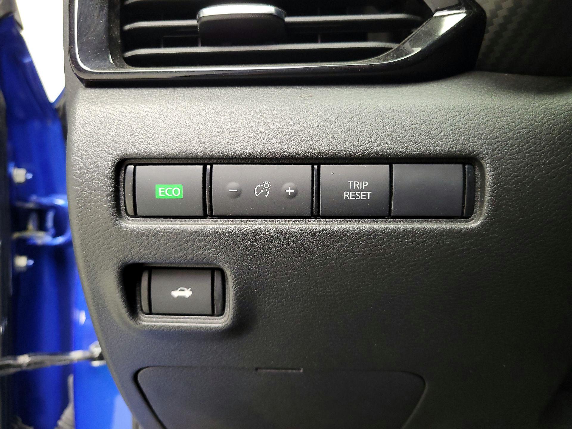 Thumbnail: 2023 Nissan Sentra - 13