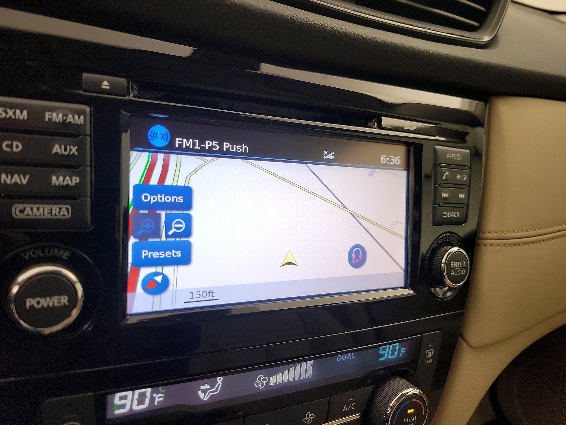 Thumbnail: 2017 Nissan Rogue - 14