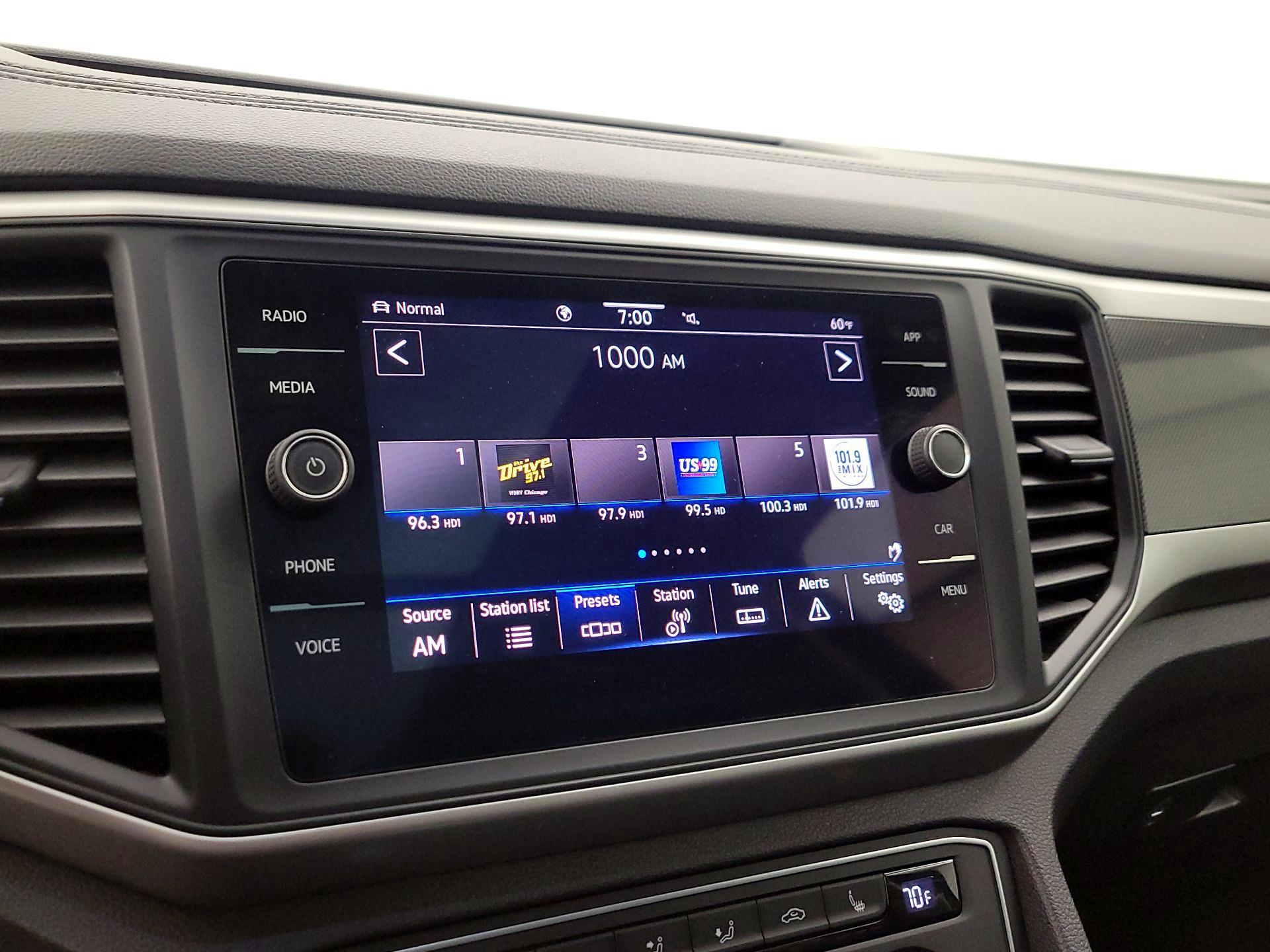 Thumbnail: 2021 Volkswagen Atlas - 15