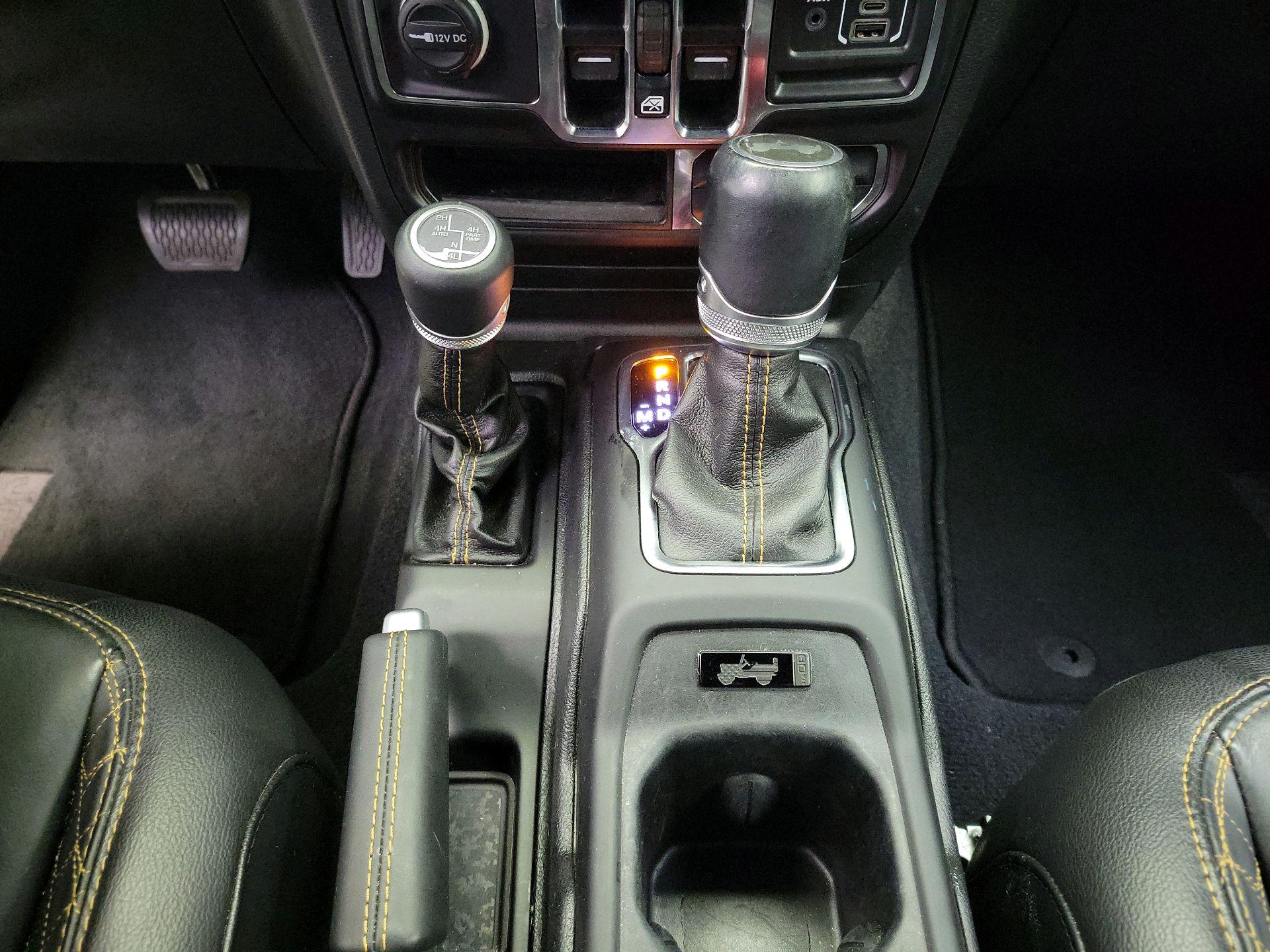 Thumbnail: 2021 Jeep Wrangler - 18