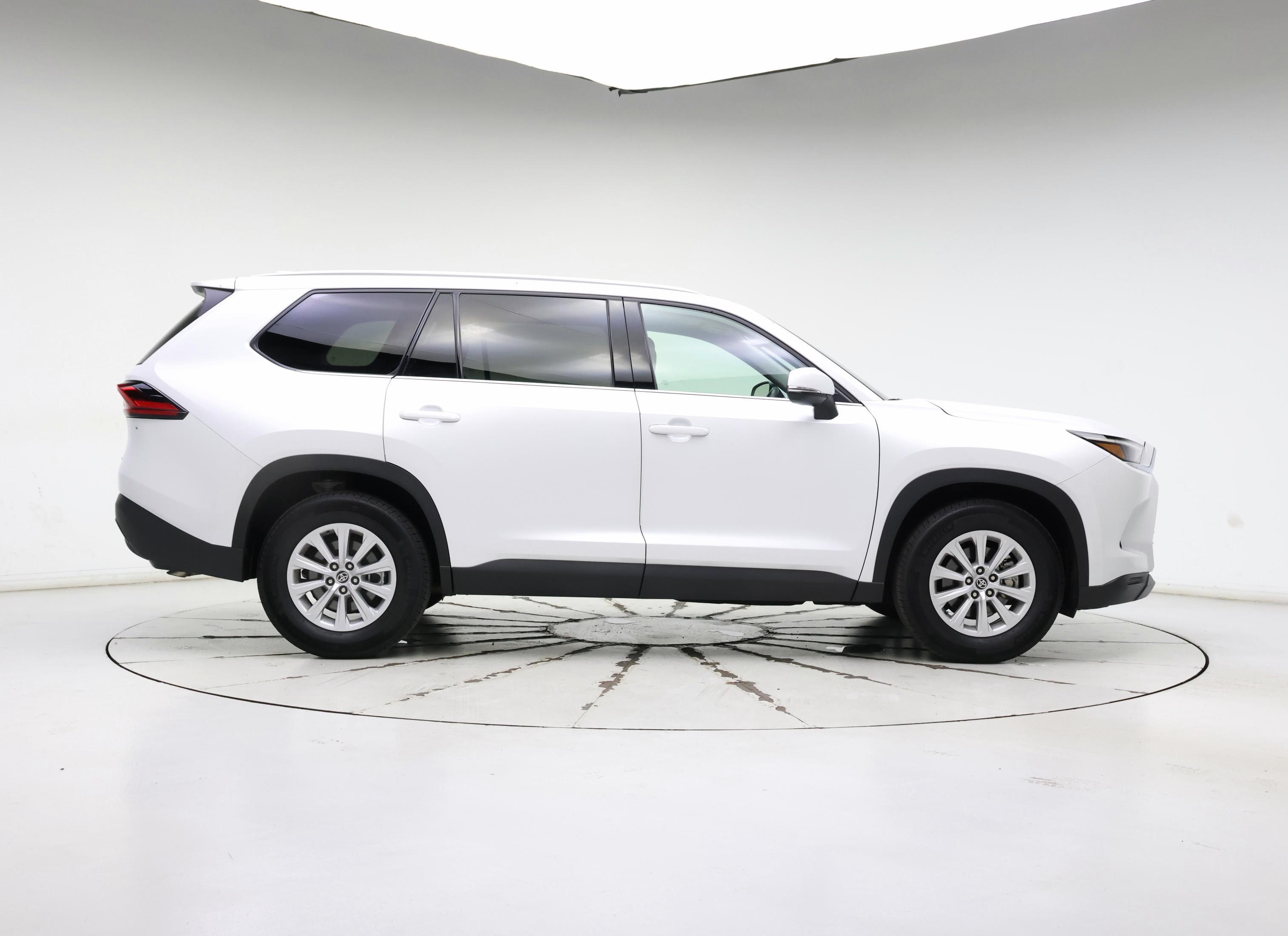Thumbnail: 2024 Toyota Grand Highlander - 7