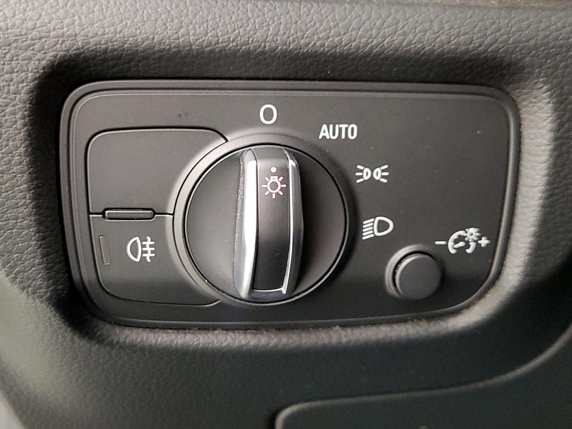 Thumbnail: 2015 Audi A3 - 13