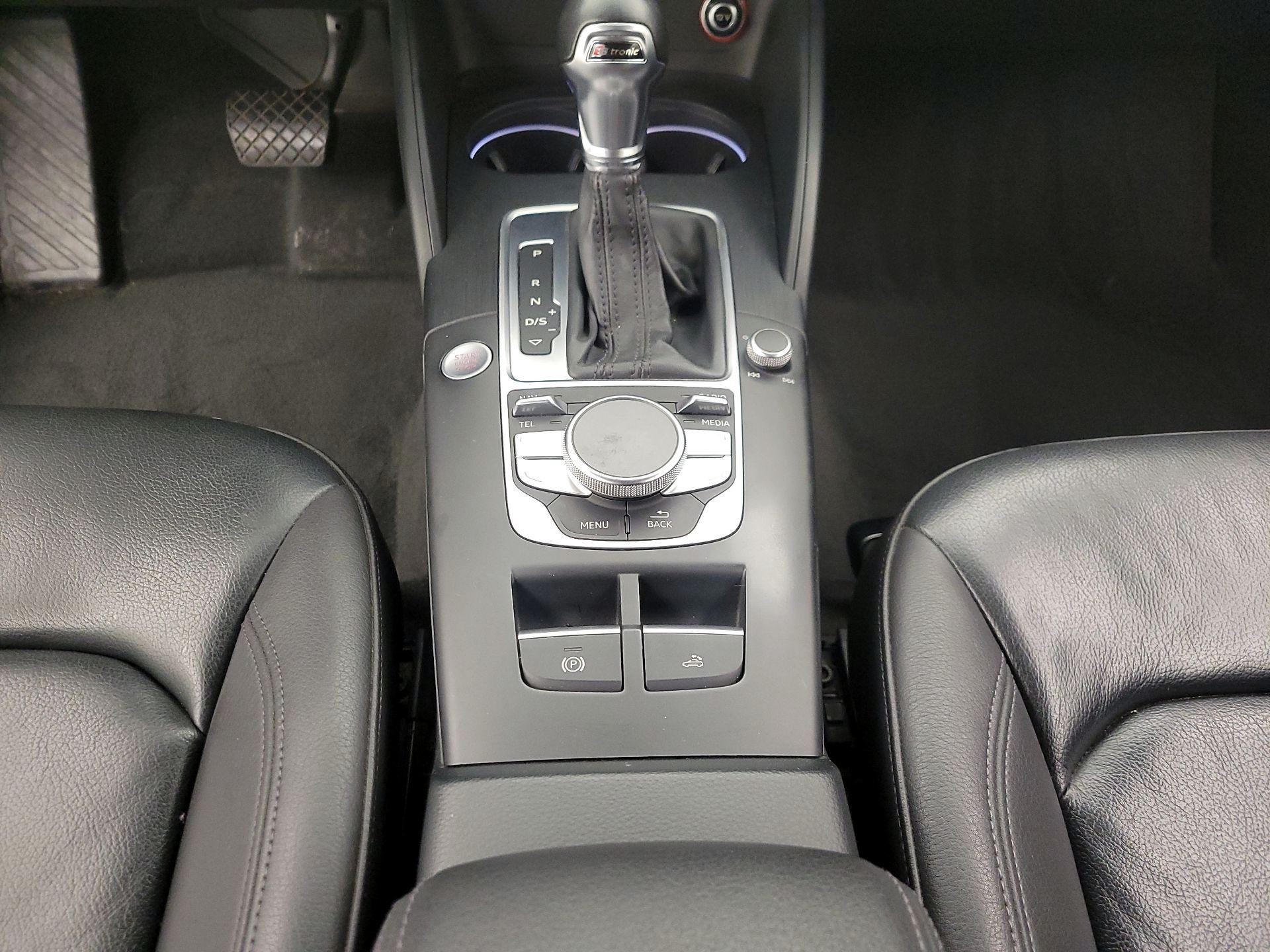 Thumbnail: 2015 Audi A3 - 18