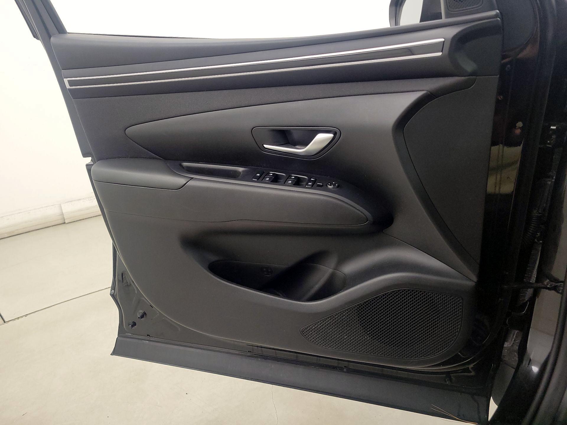 Thumbnail: 2023 Hyundai Tucson - 12