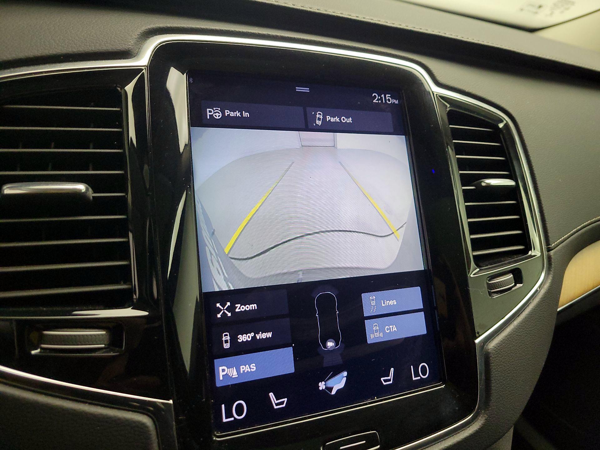 Thumbnail: 2018 Volvo XC90 - 14