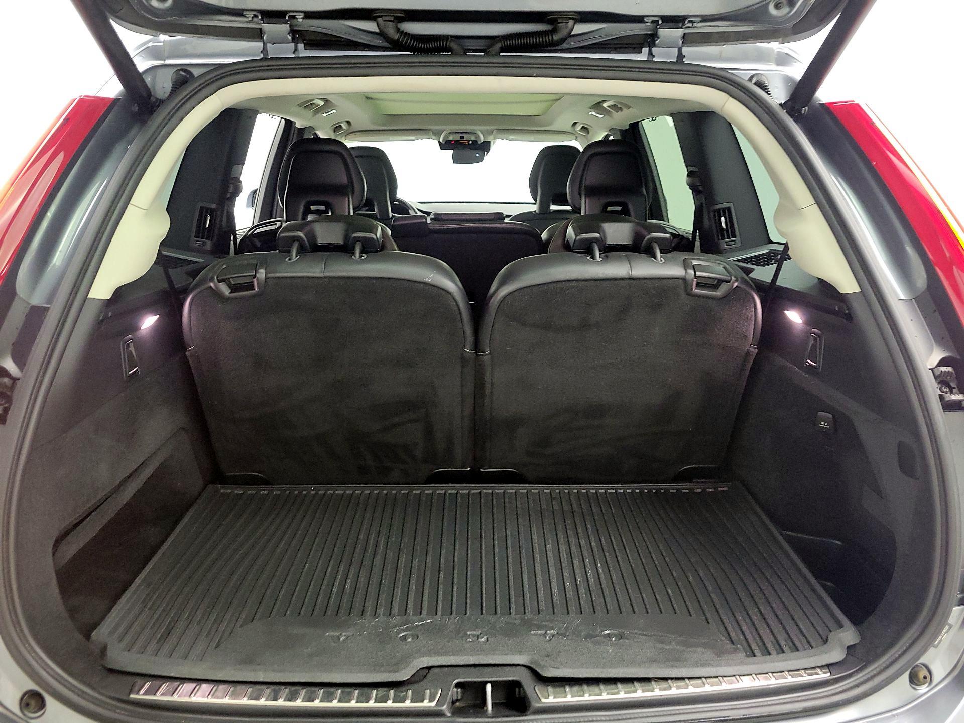 Thumbnail: 2018 Volvo XC90 - 19