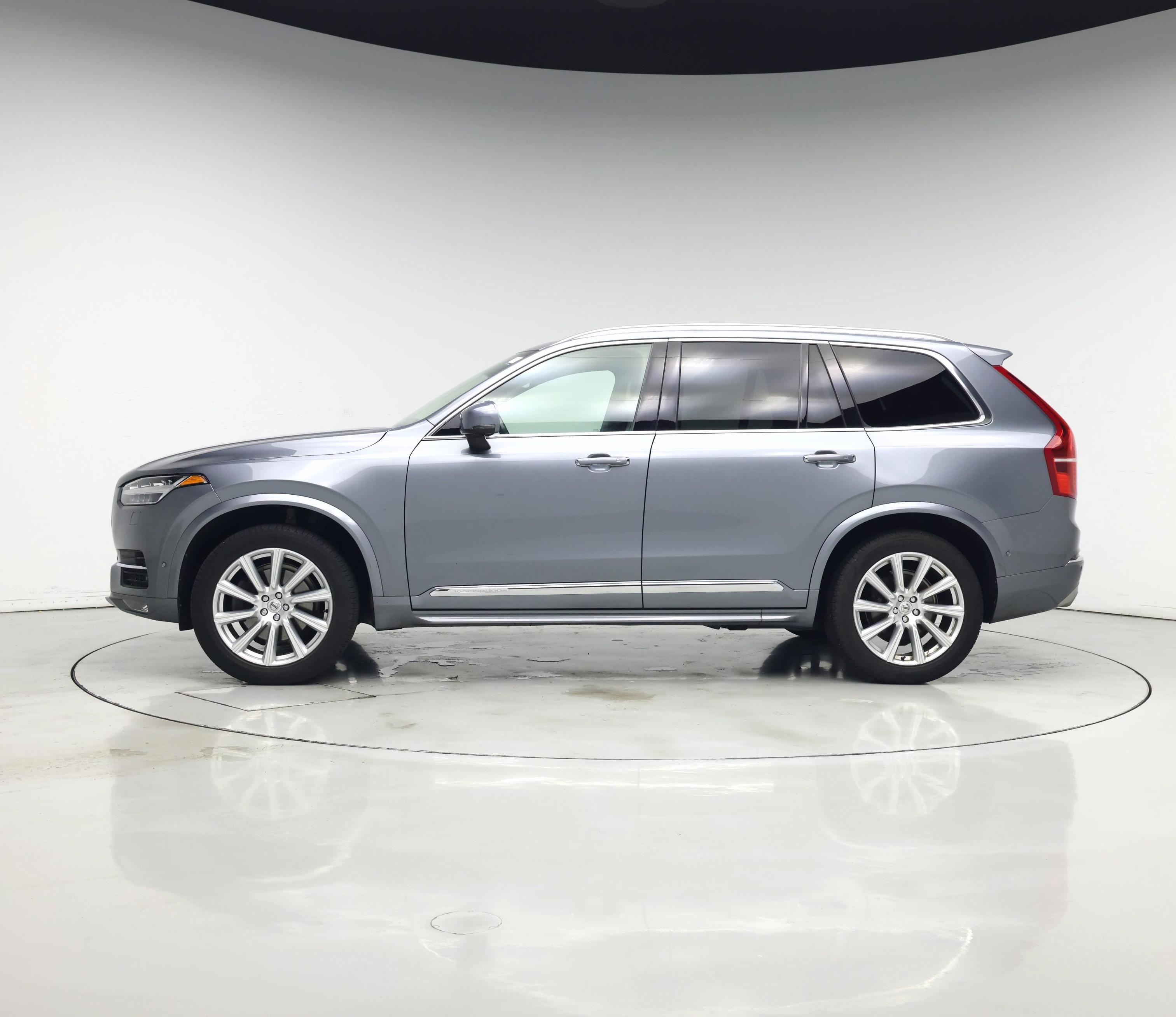 Thumbnail: 2018 Volvo XC90 - 3