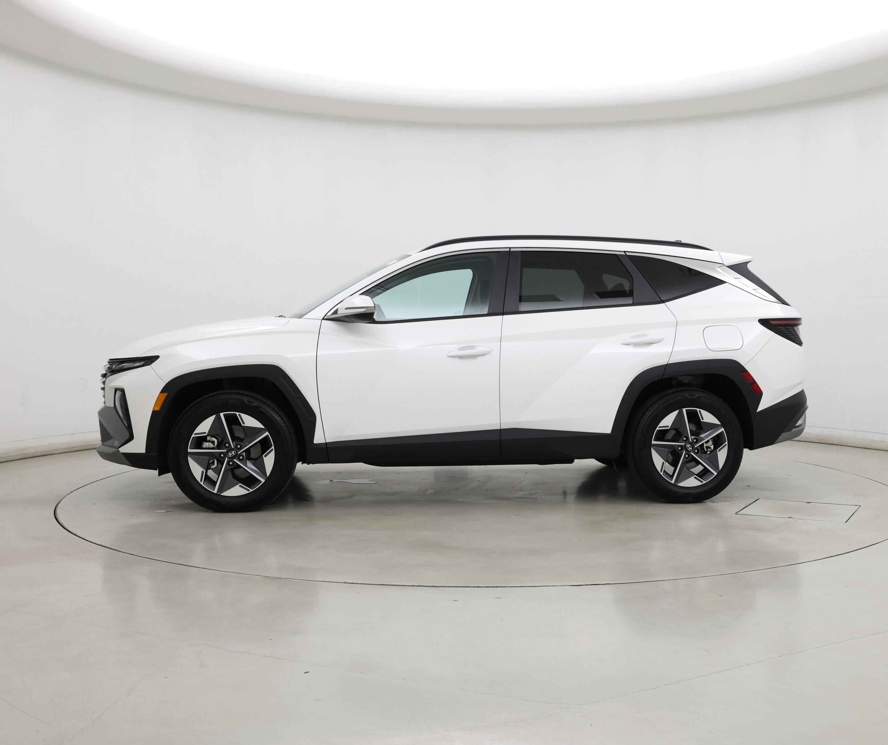Thumbnail: 2025 Hyundai Tucson - 3