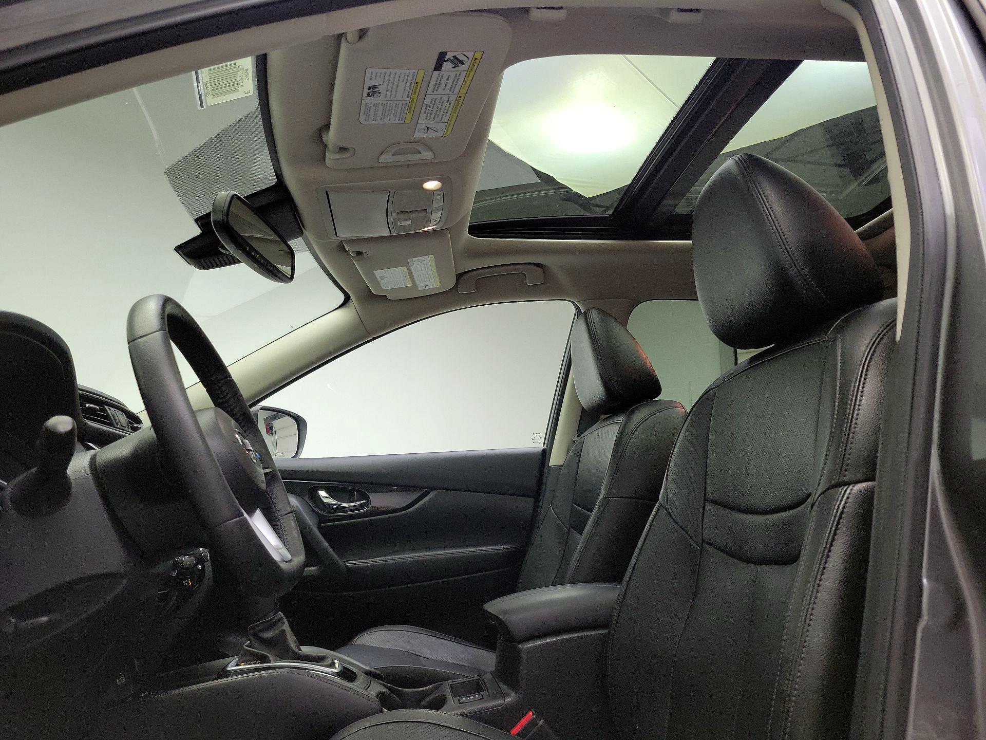 Thumbnail: 2020 Nissan Rogue - 20