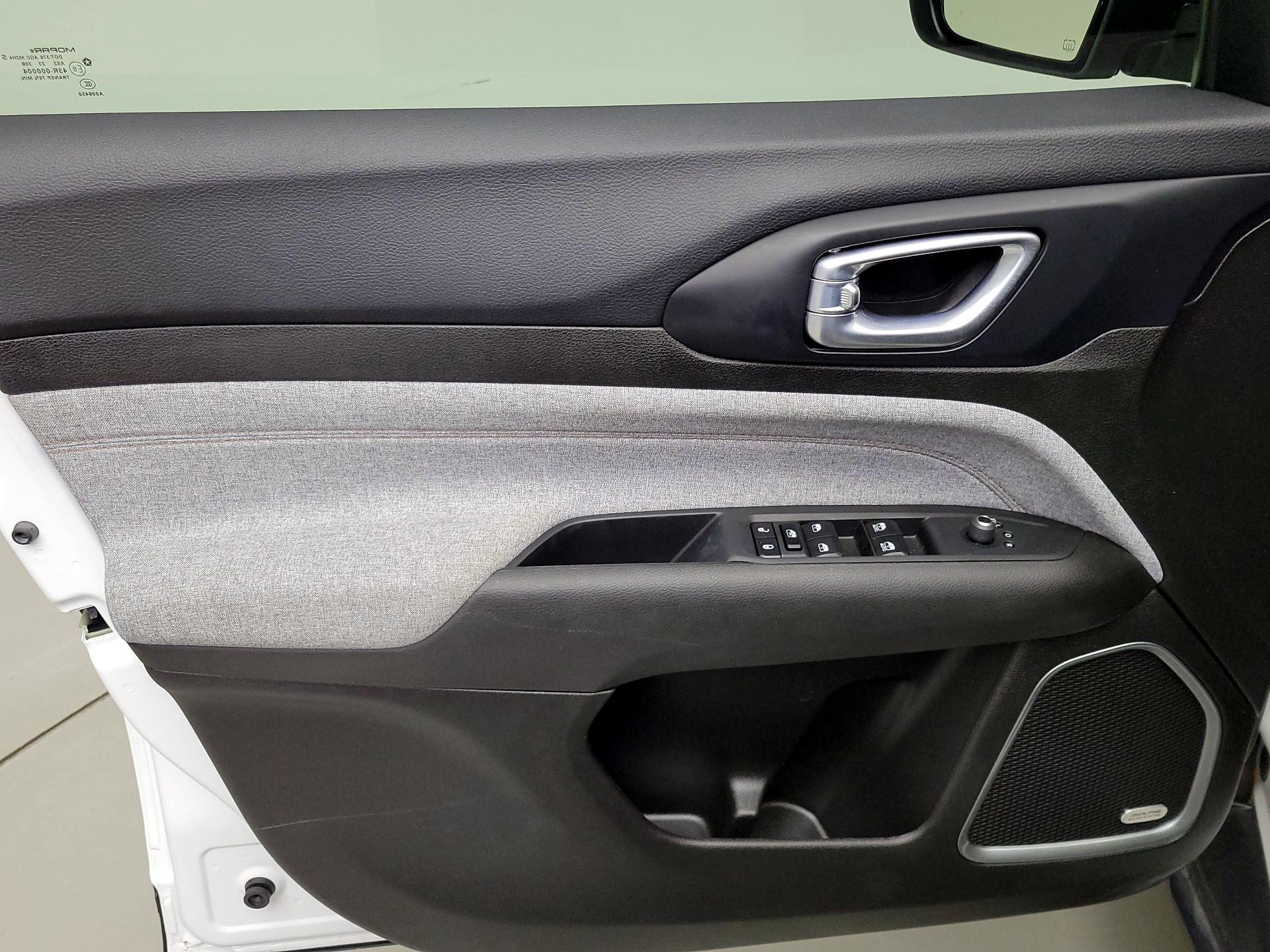 Thumbnail: 2024 Jeep Compass - 12