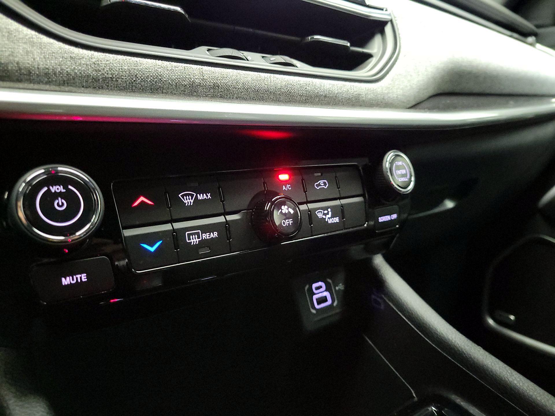 Thumbnail: 2024 Jeep Compass - 16