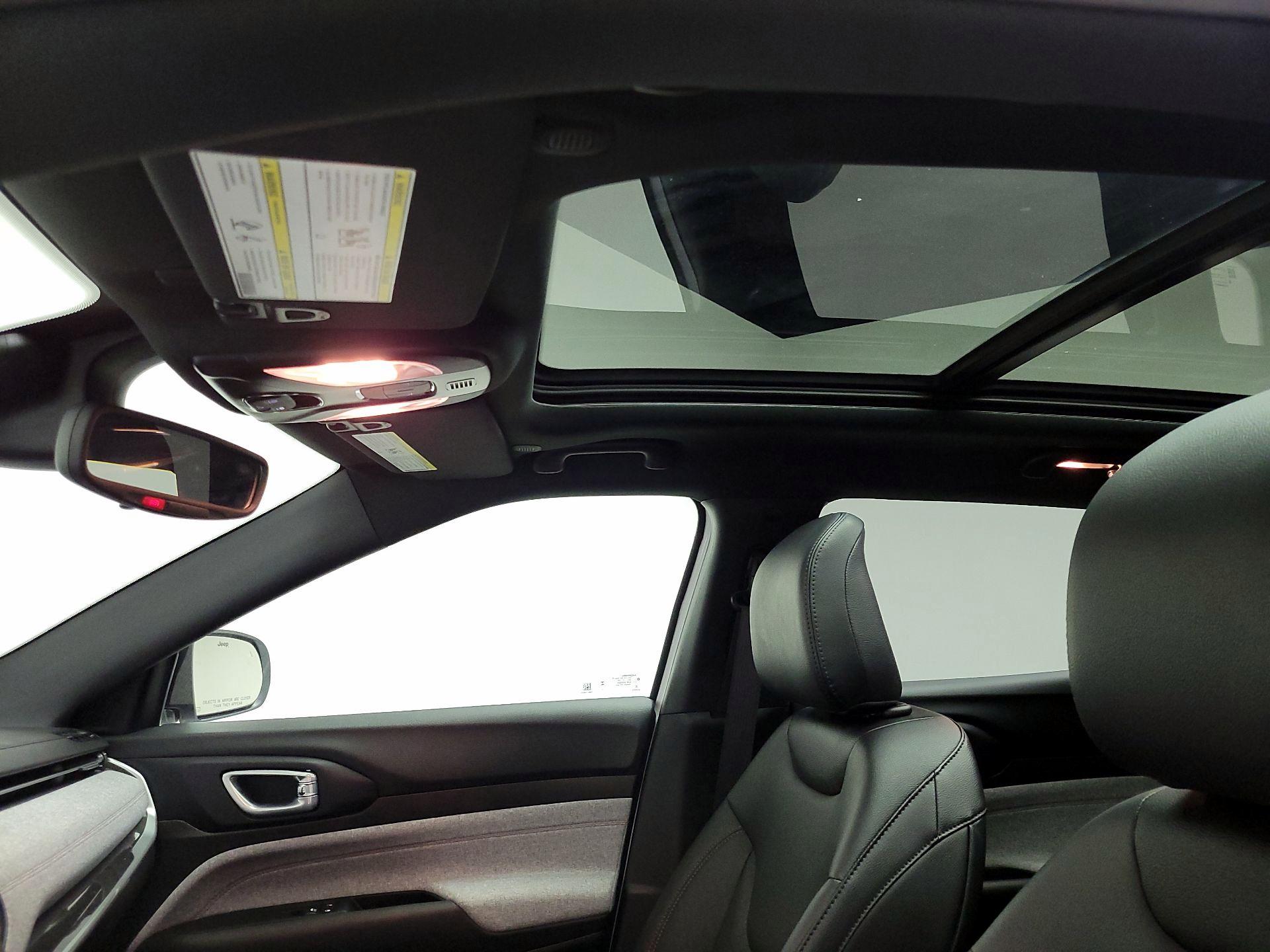 Thumbnail: 2024 Jeep Compass - 19