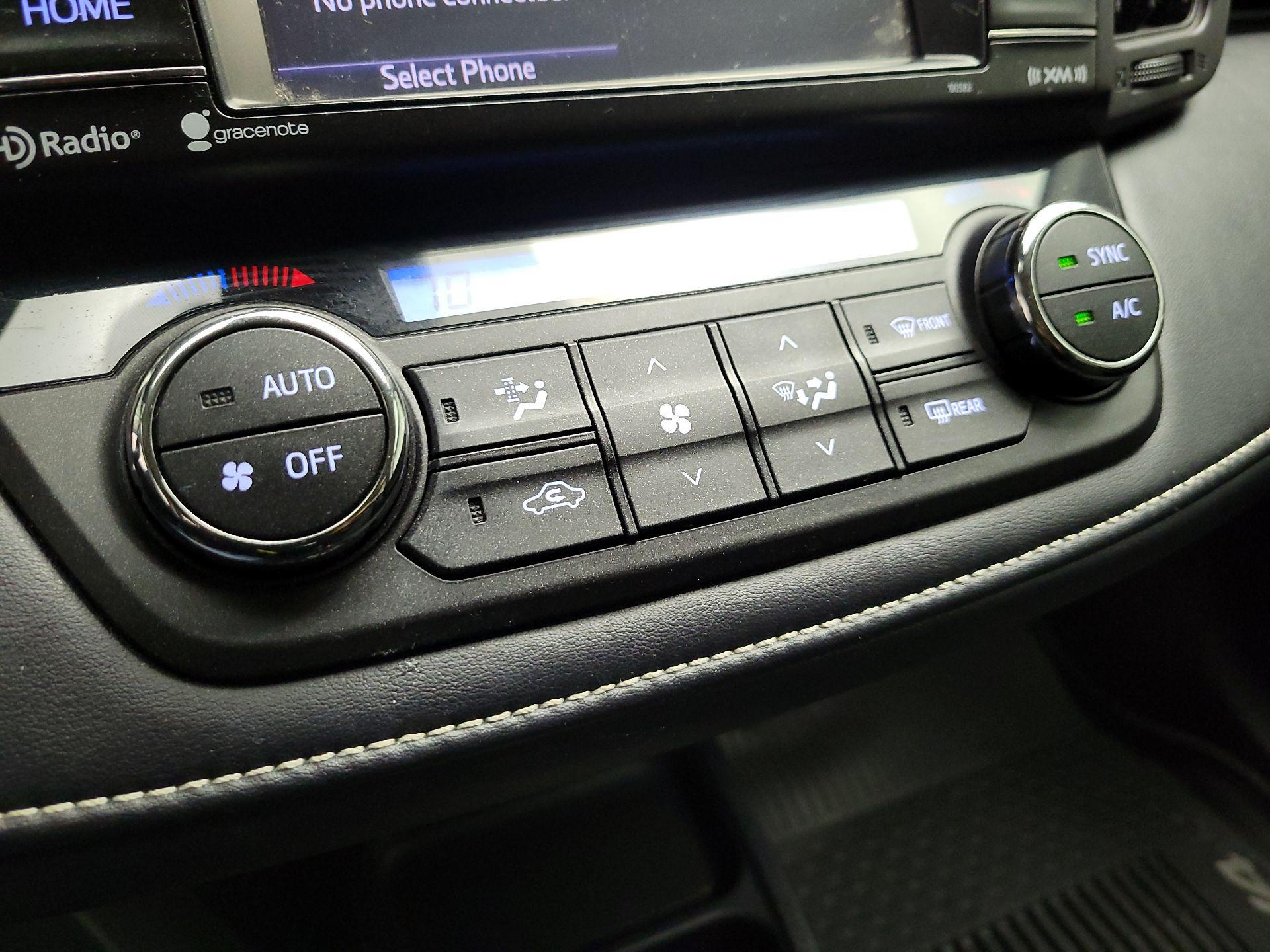 Thumbnail: 2017 Toyota RAV4 - 16