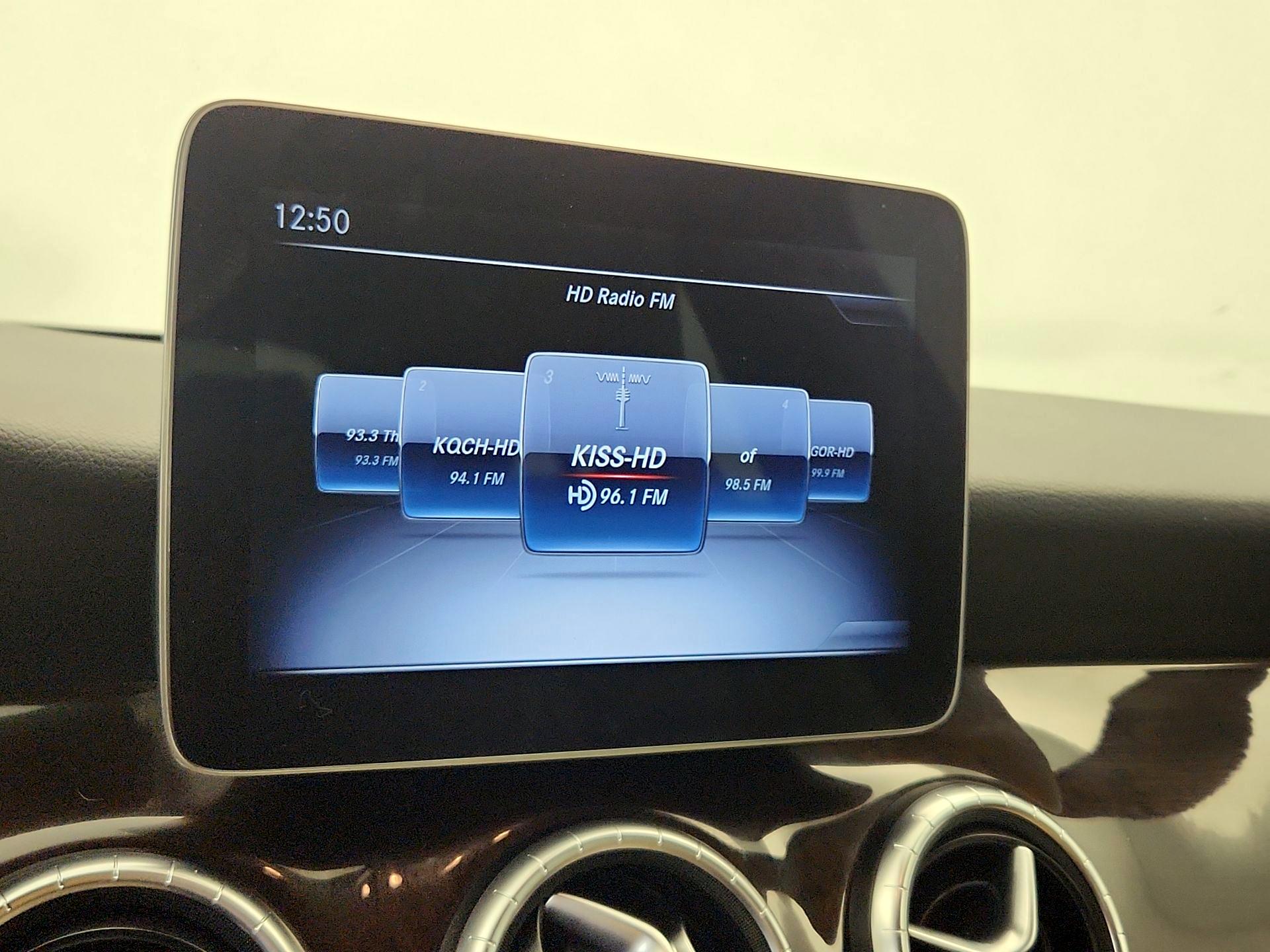 Thumbnail: 2018 Mercedes-Benz CLA - 15