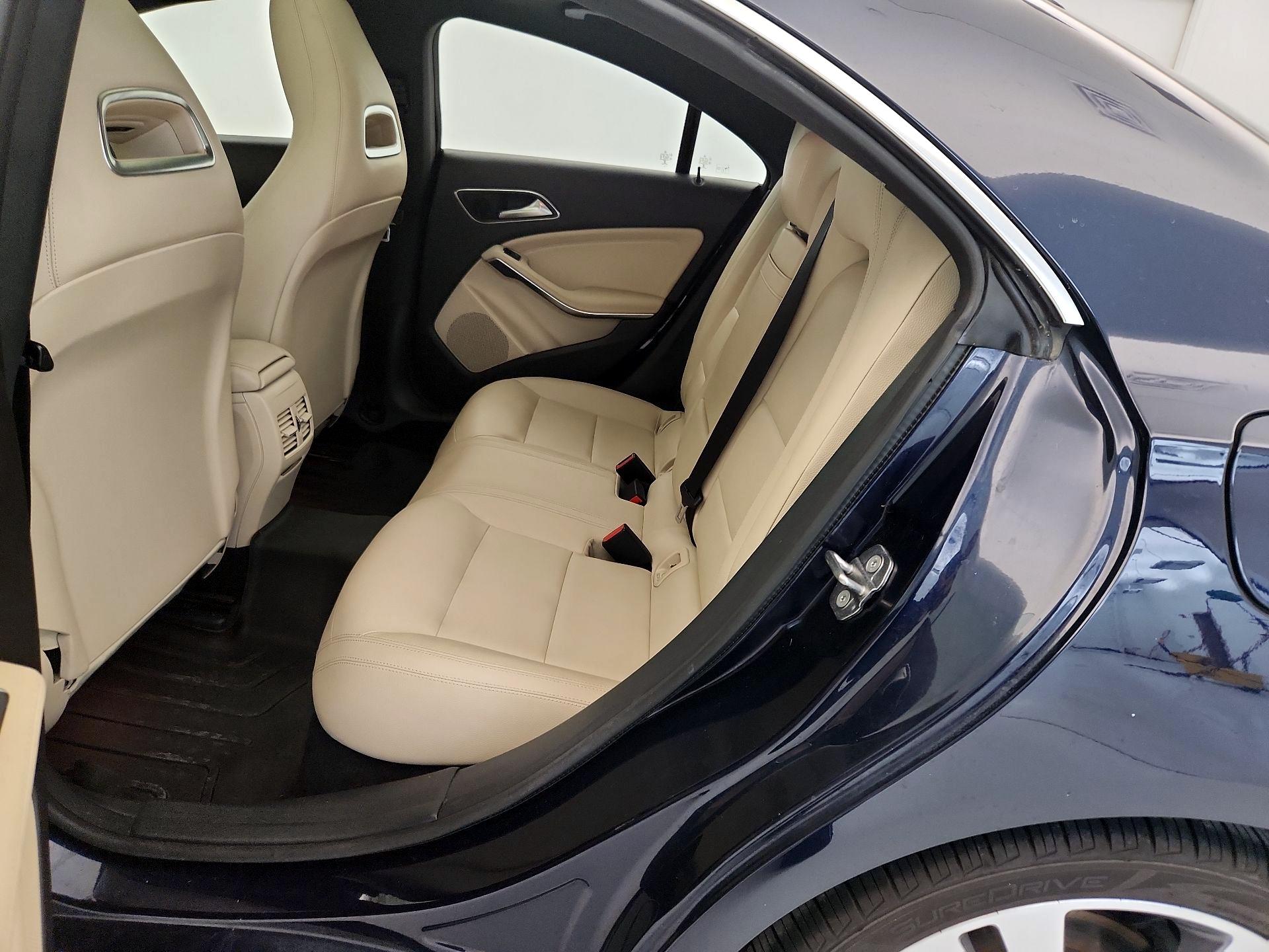 Thumbnail: 2018 Mercedes-Benz CLA - 20