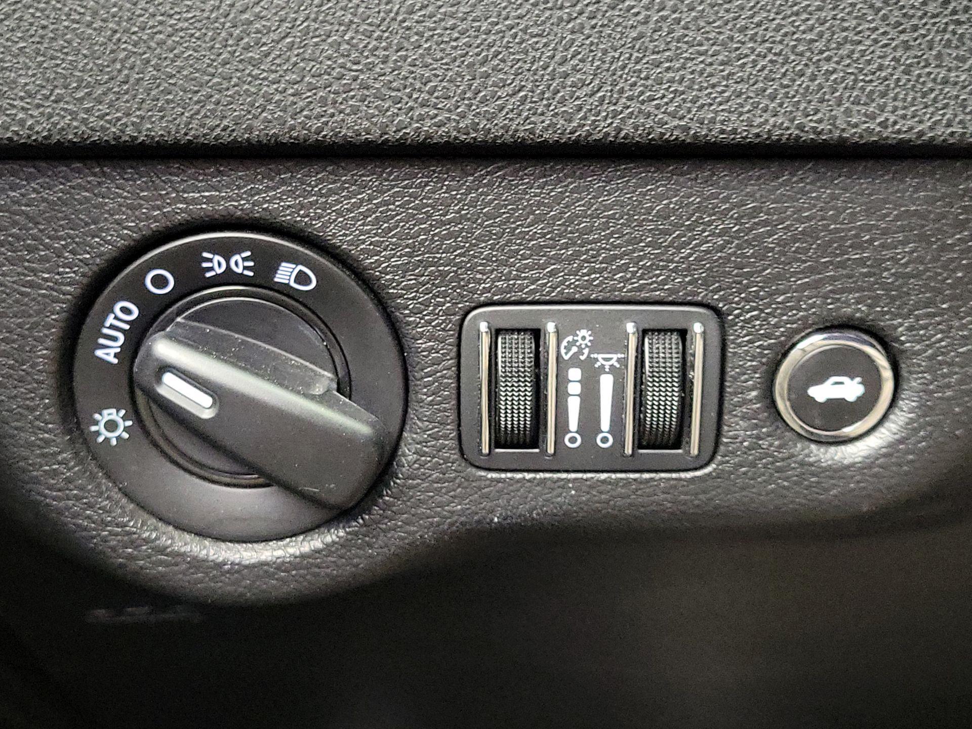 Thumbnail: 2023 Dodge Charger - 13