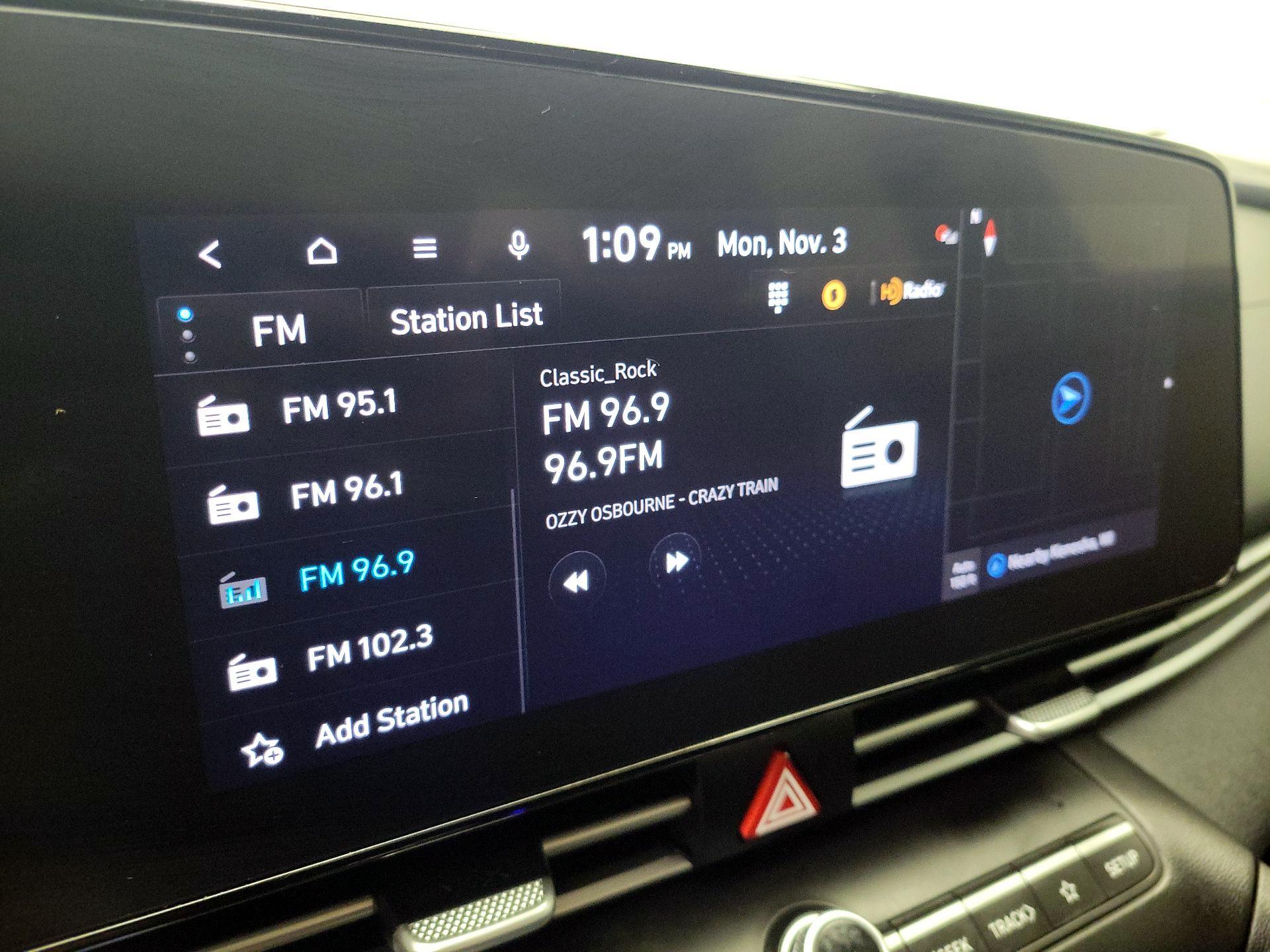 Thumbnail: 2023 Hyundai Elantra - 16