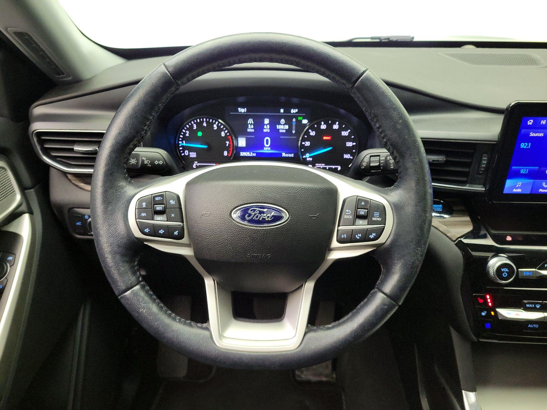 Thumbnail: 2022 Ford Explorer - 10