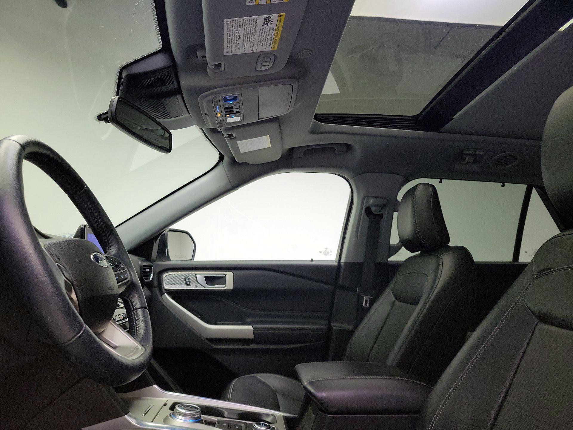 Thumbnail: 2022 Ford Explorer - 18
