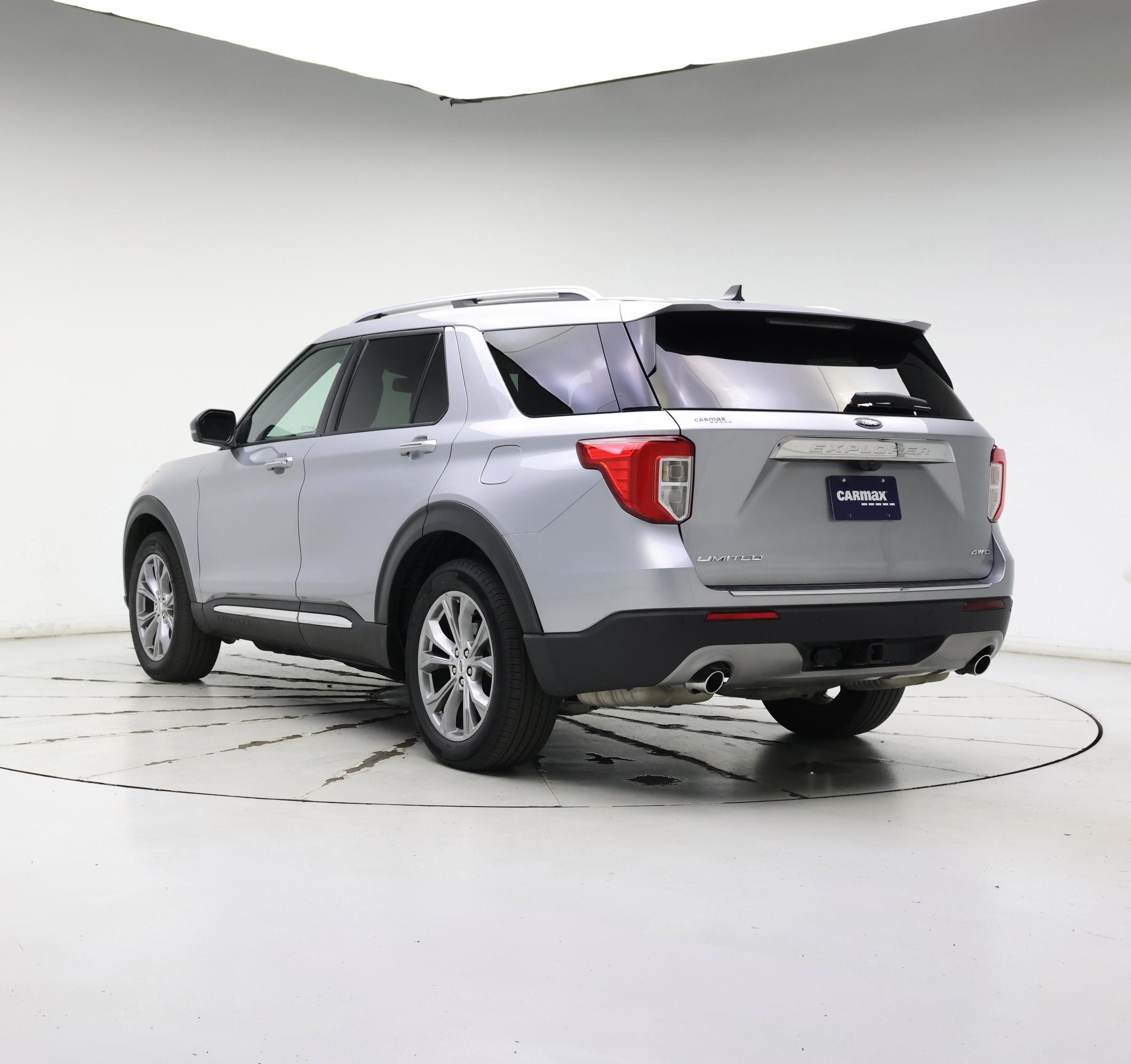 Thumbnail: 2022 Ford Explorer - 2