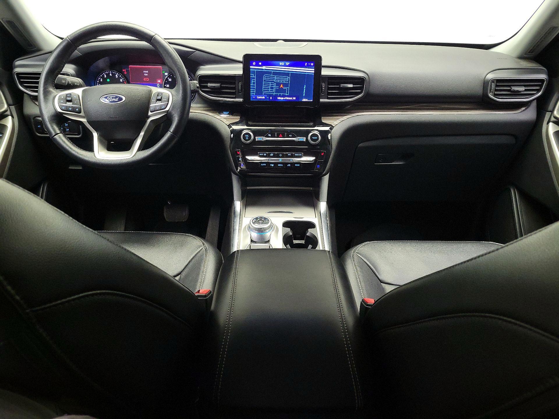 Thumbnail: 2023 Ford Explorer - 9