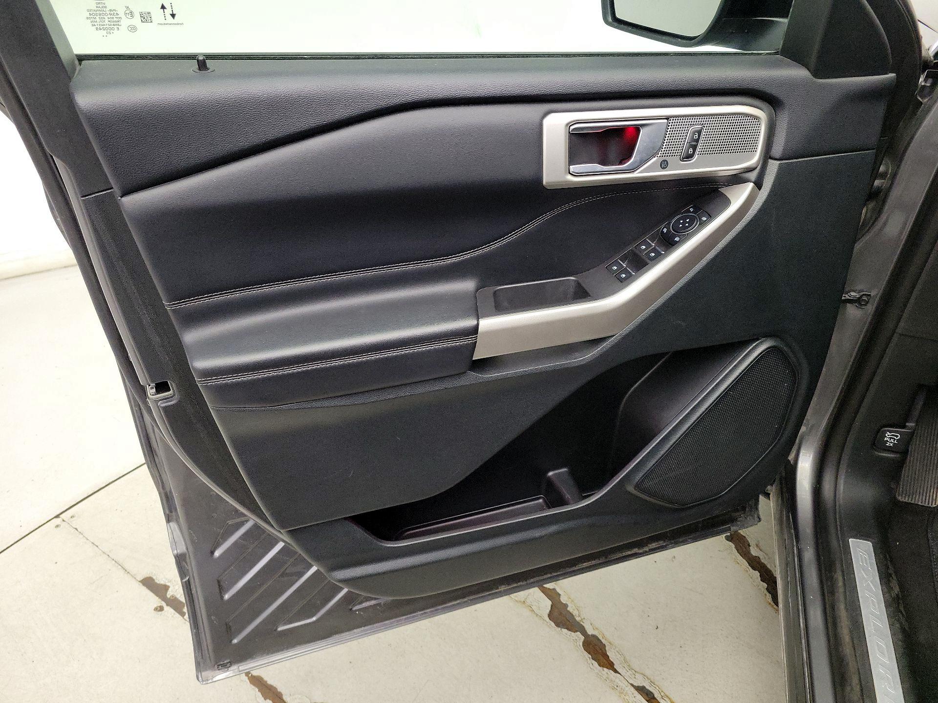 Thumbnail: 2023 Ford Explorer - 12