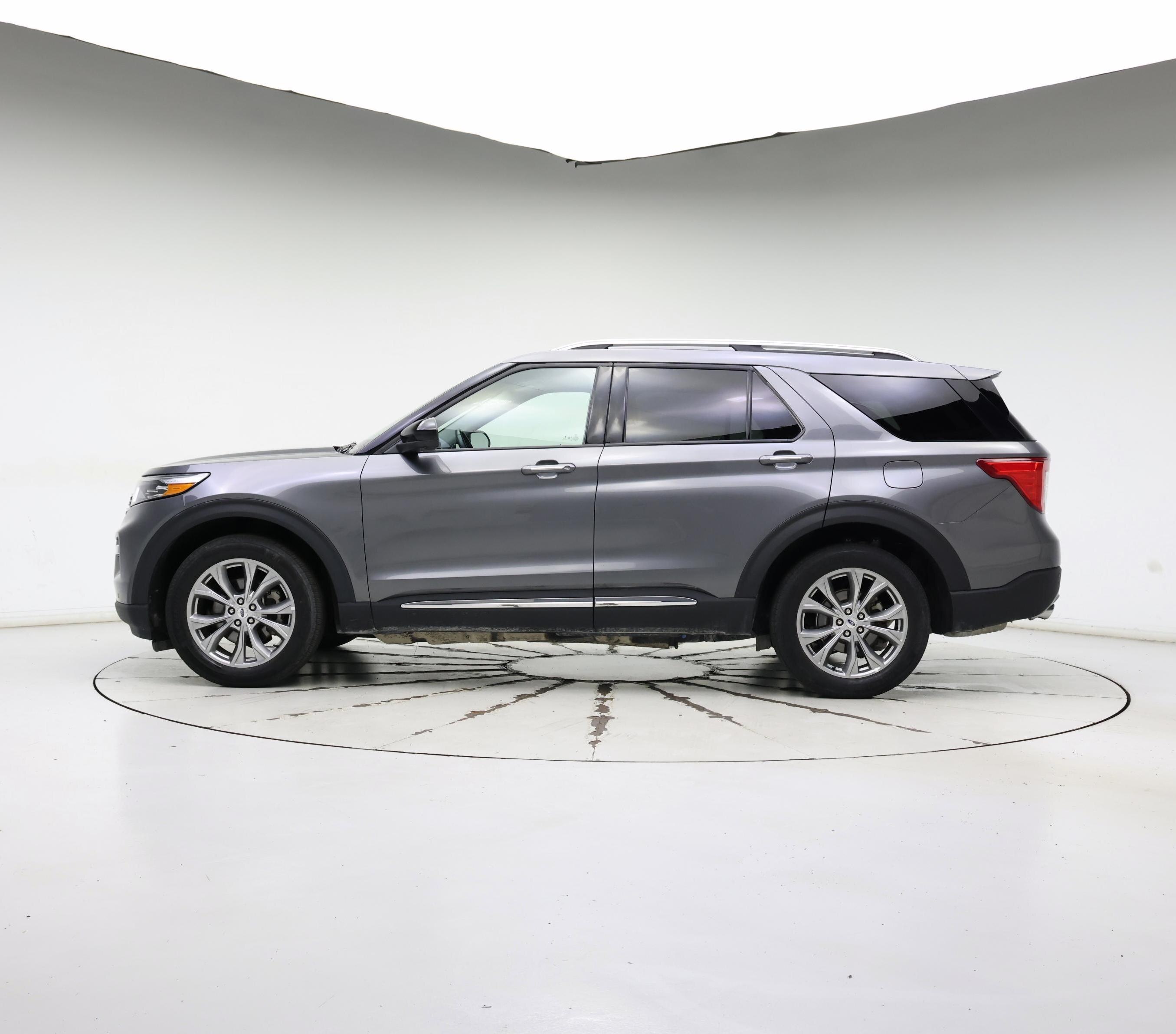 Thumbnail: 2023 Ford Explorer - 3