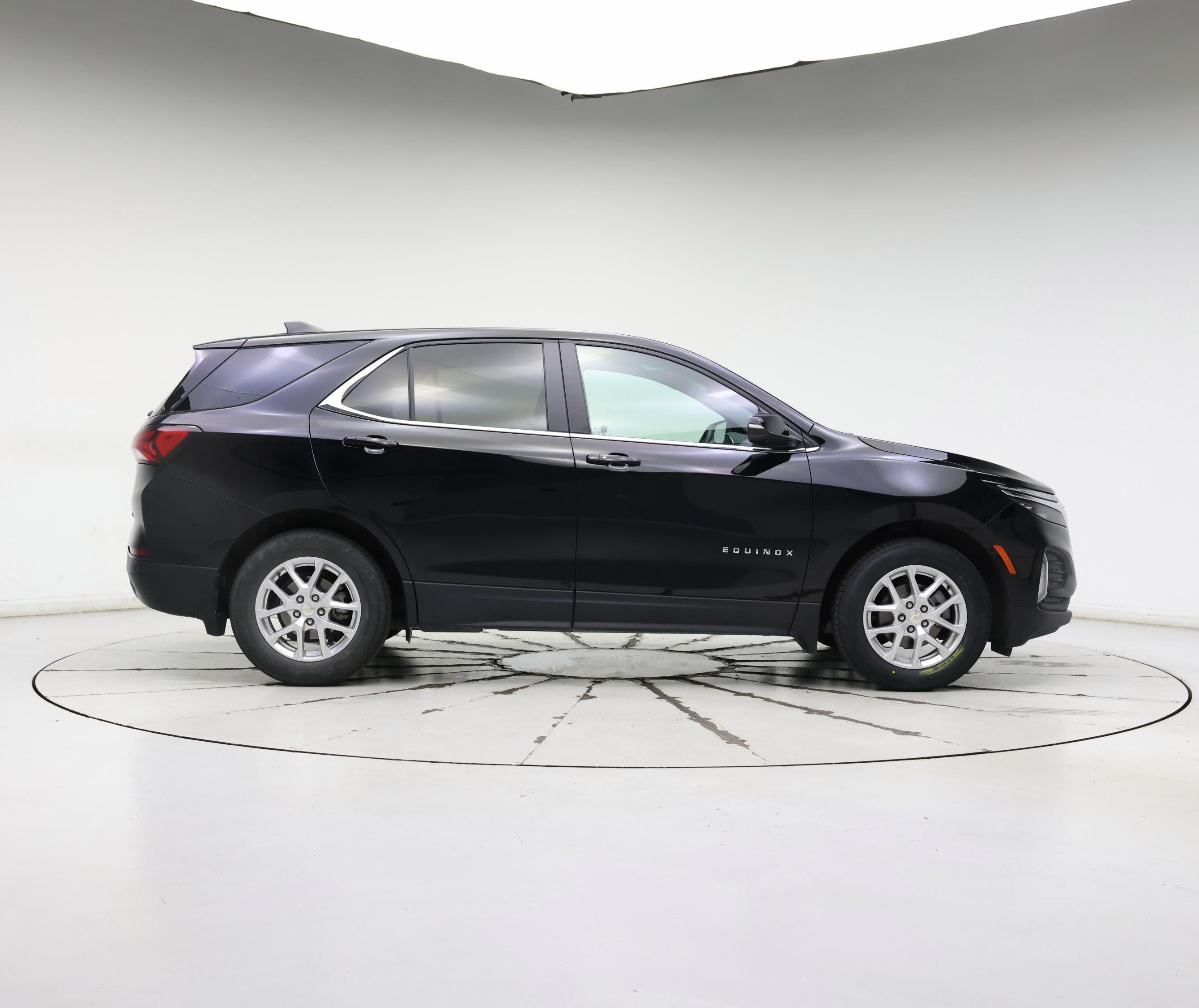 Thumbnail: 2022 Chevrolet Equinox - 7